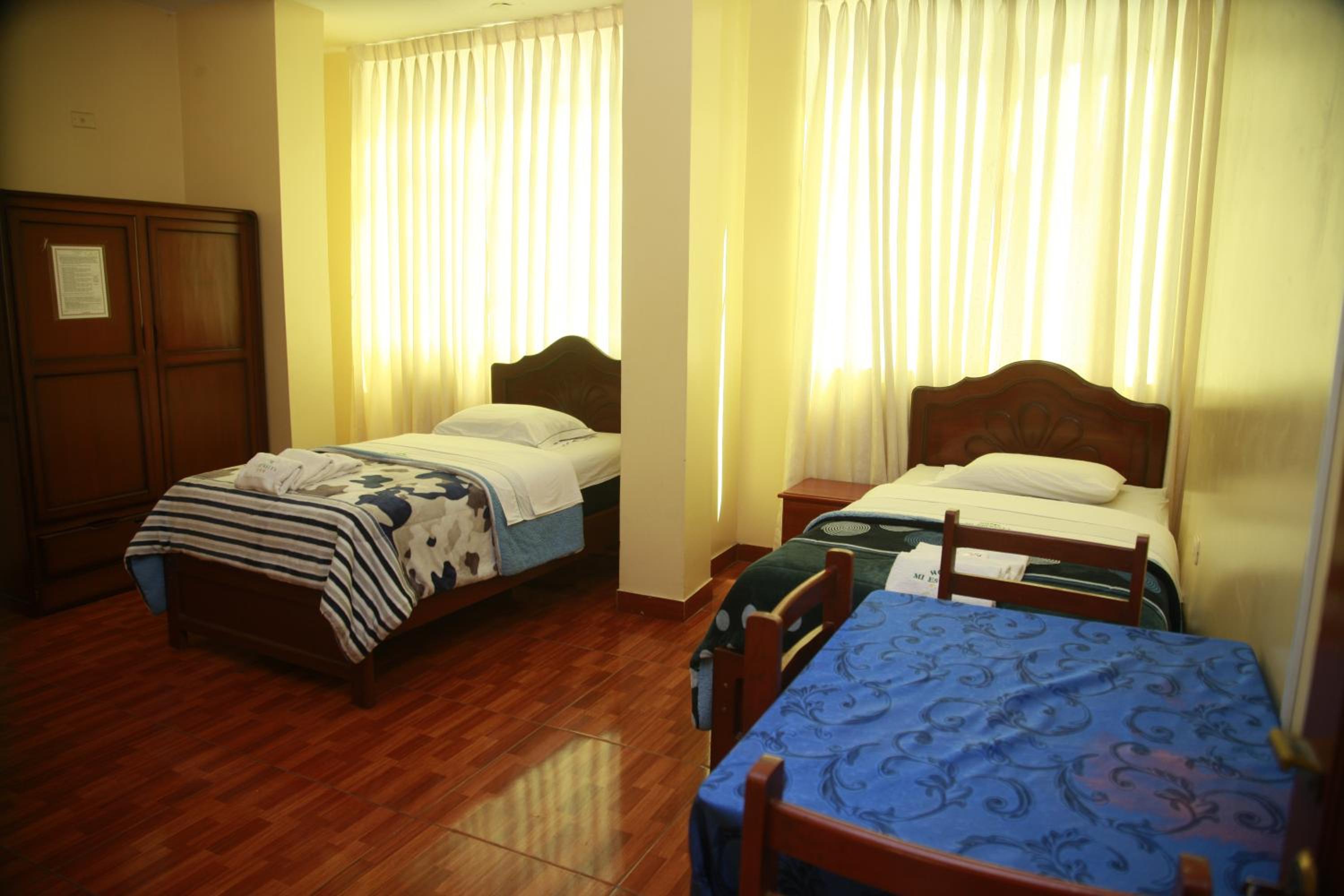 Double Room with Private Bathroom photo 2