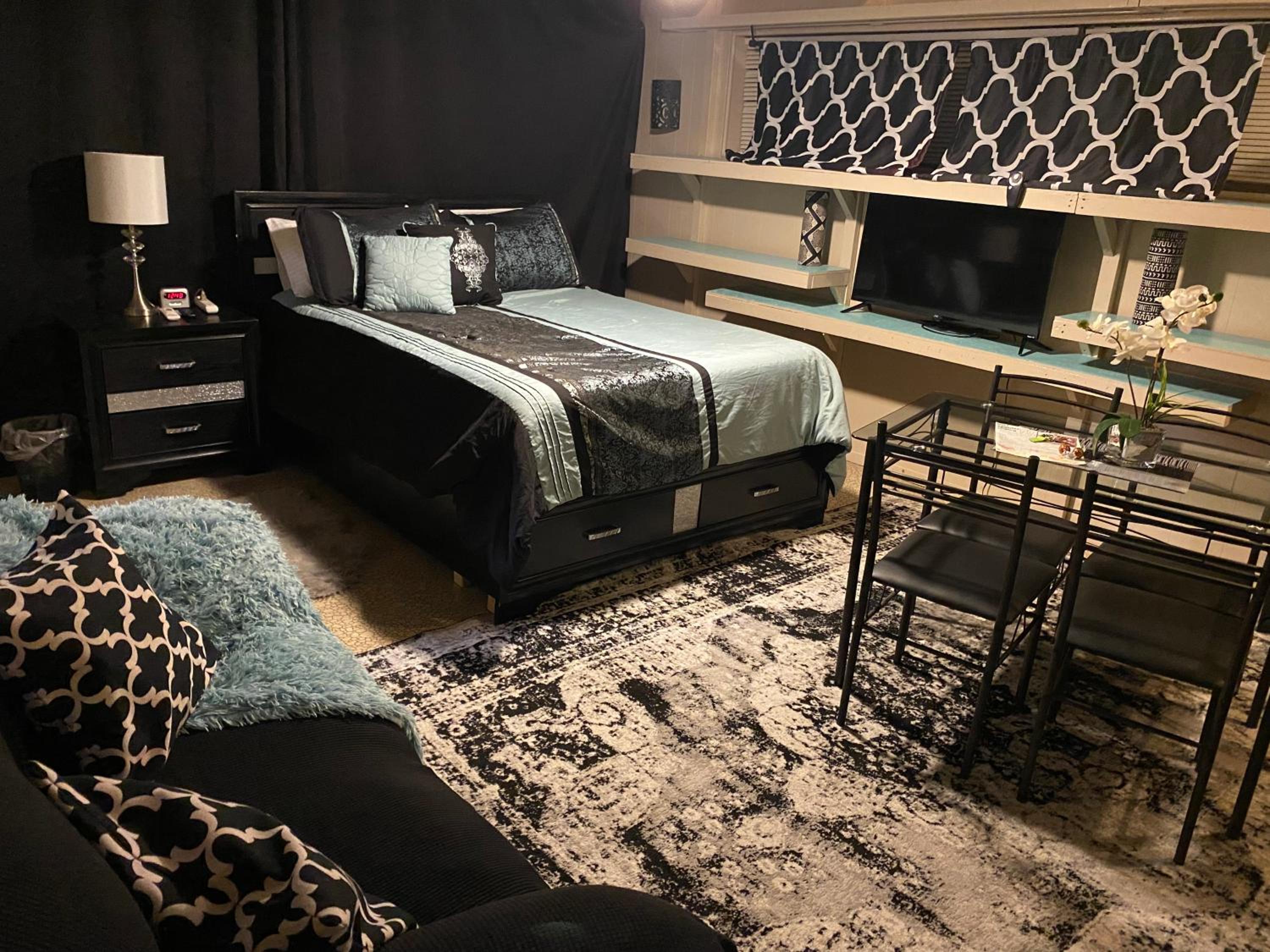 Deluxe Family Suite photo 2