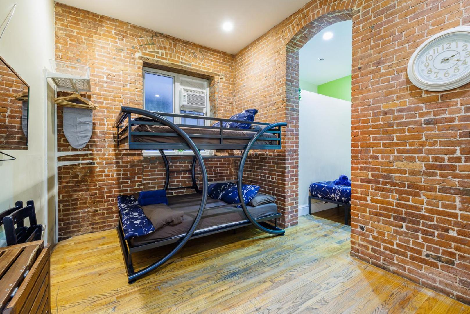 Studio Apartment photo 3