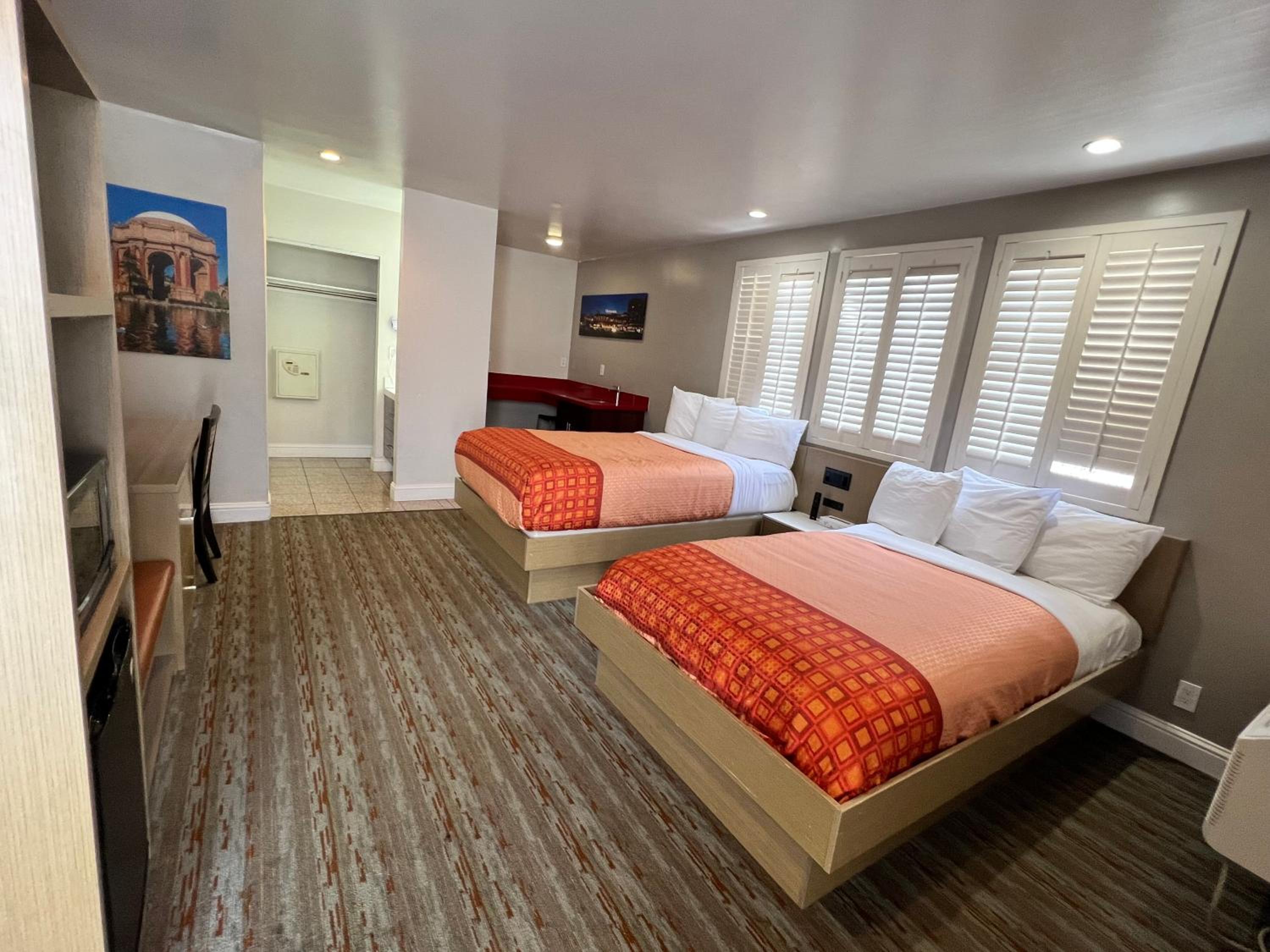 Premier Double Double Room - Photo 1