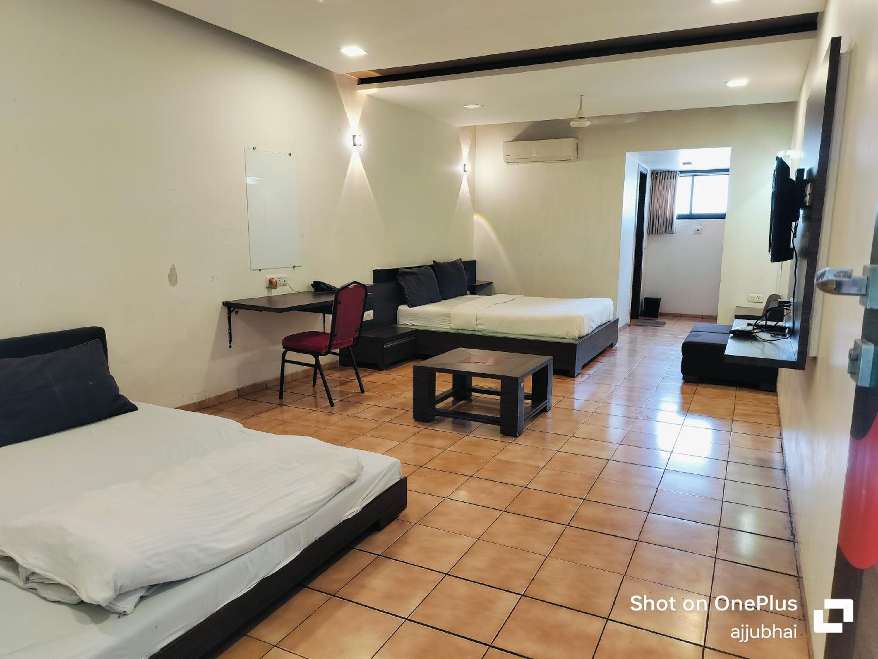 Classic Quadruple Room
