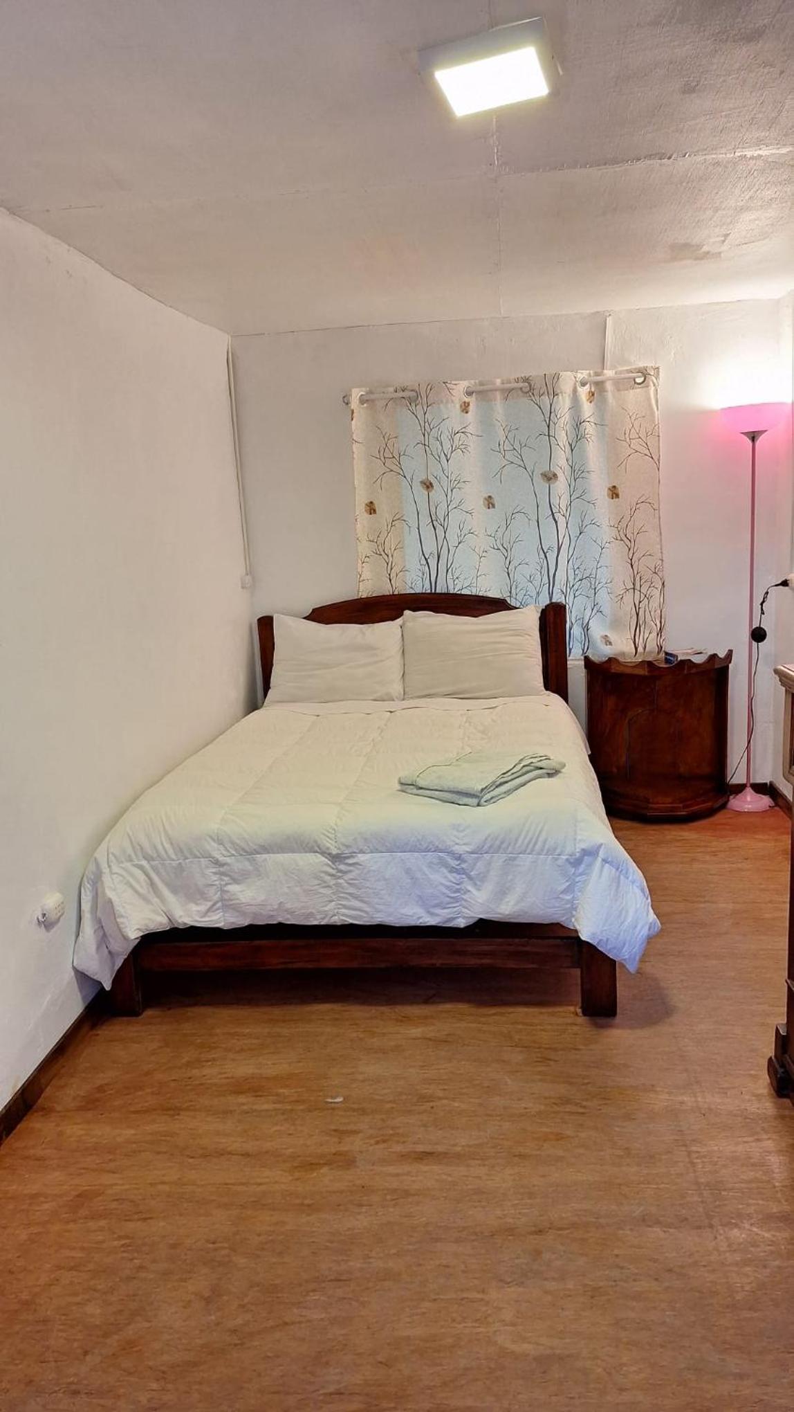 Double Room with Private Bathroom photo 3