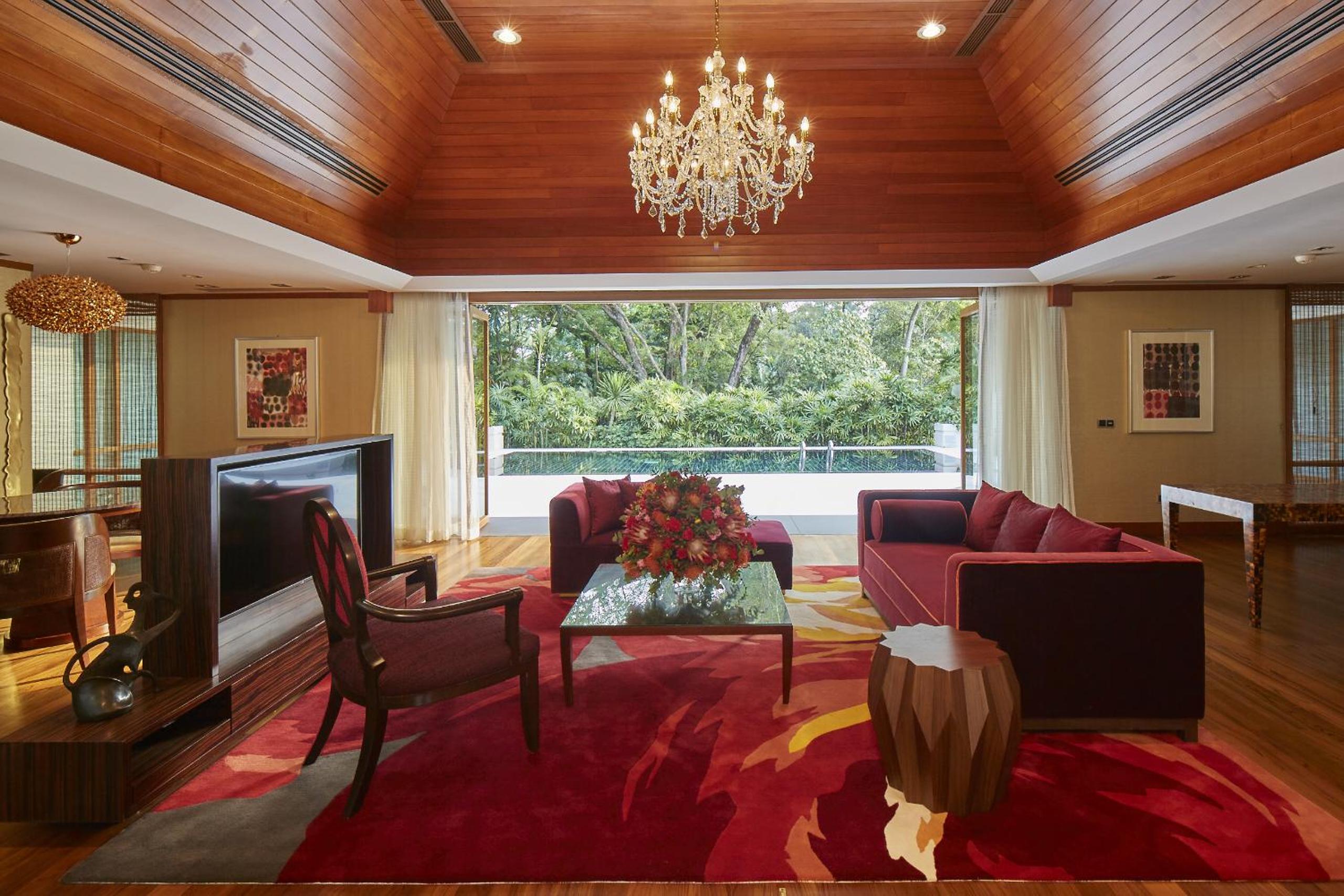 Villa du Jardin, 1 King Size Bed & 2 Single Beds, Private Pool