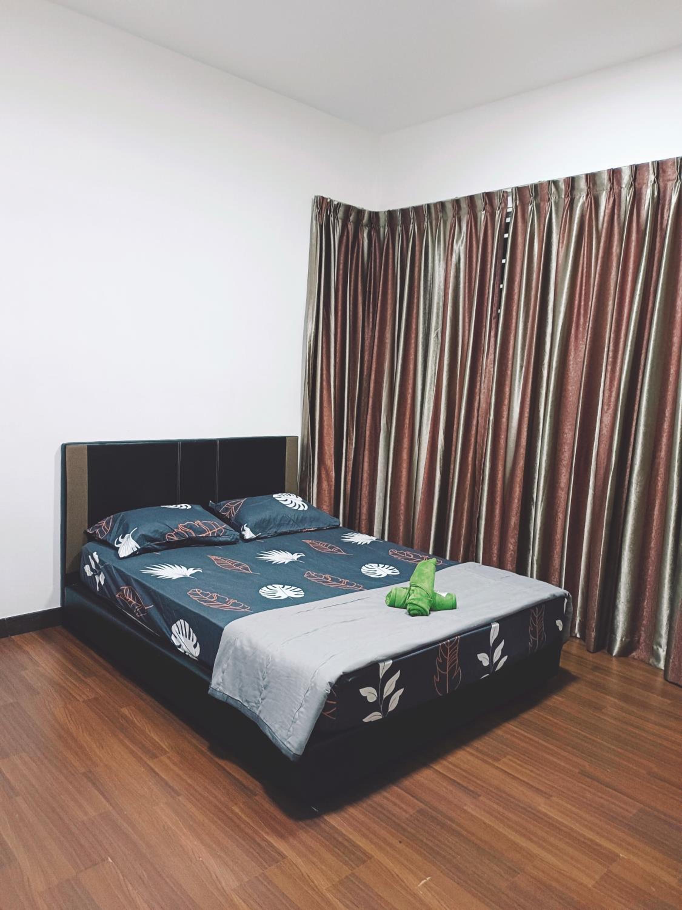 Three-Bedroom House photo 1