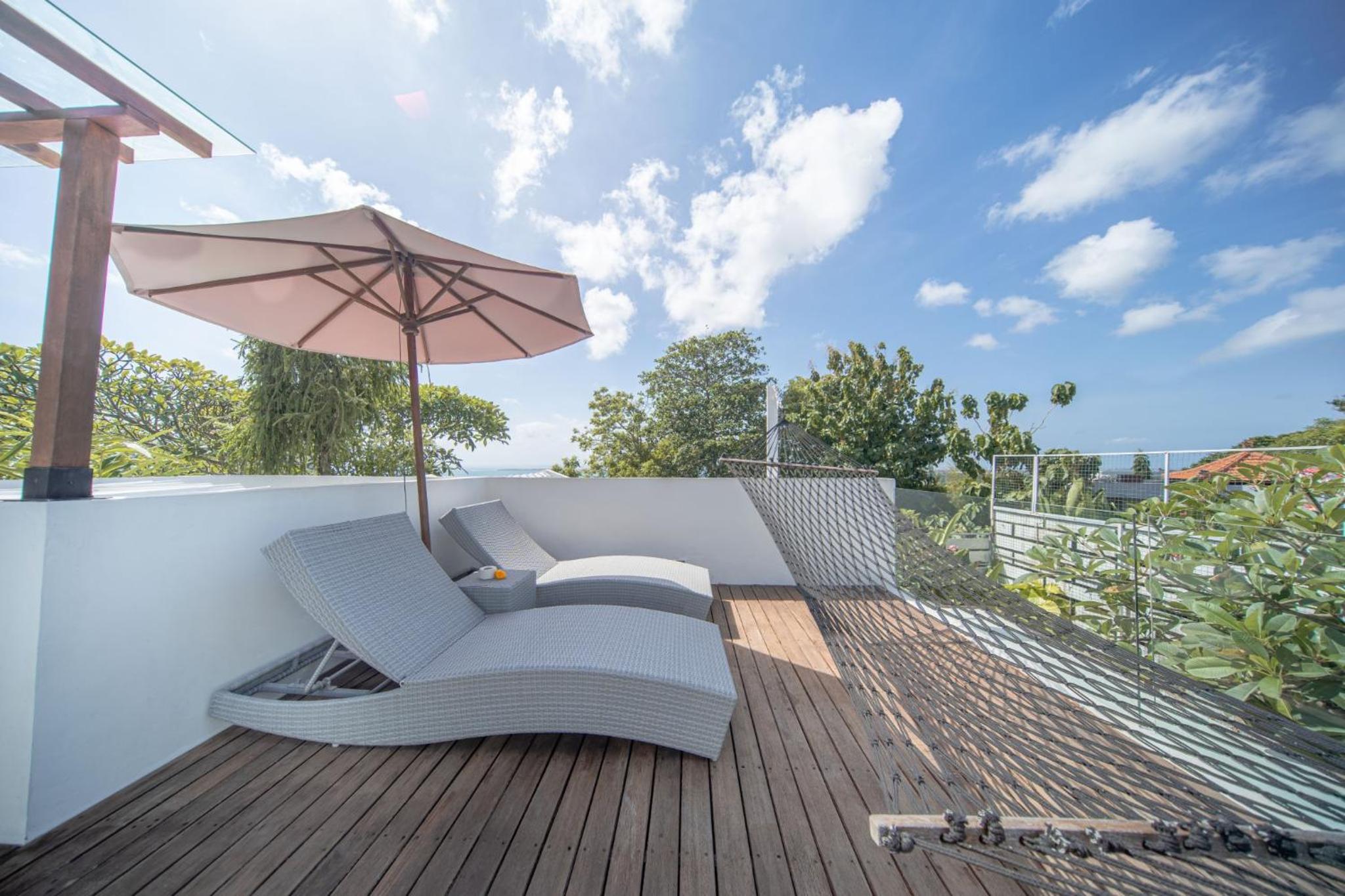 One-Bedroom Villa with Private Pool - Photo 3