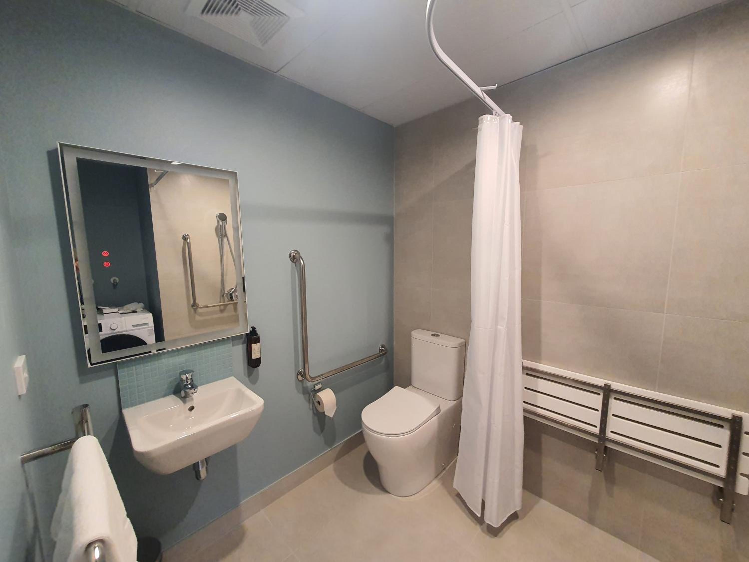 Studio Apartment - Accessible - Photo 3