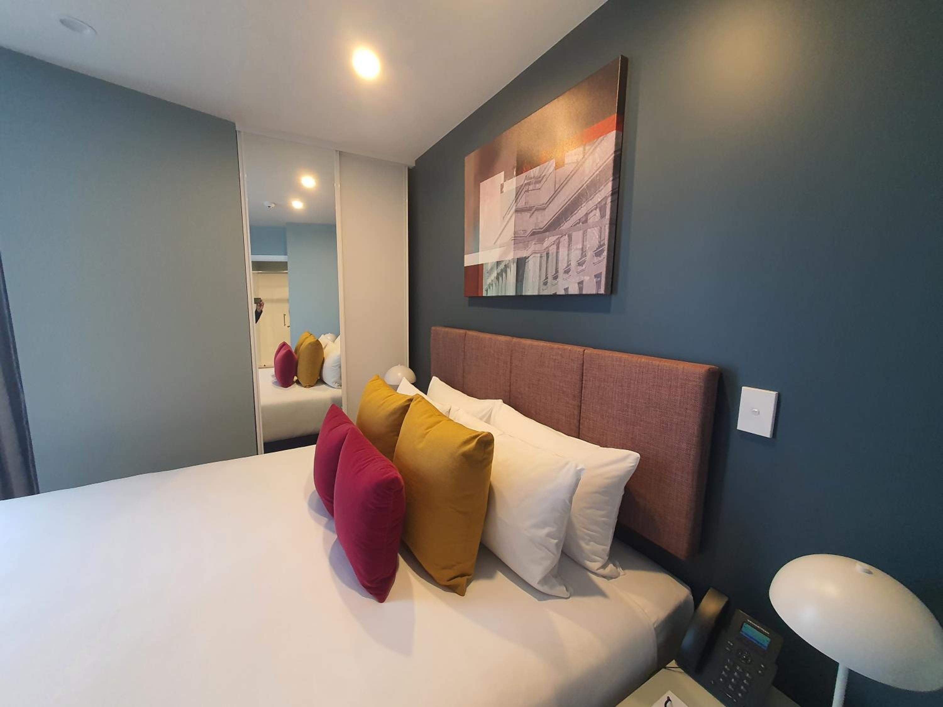 Queen Apartment - Photo 2
