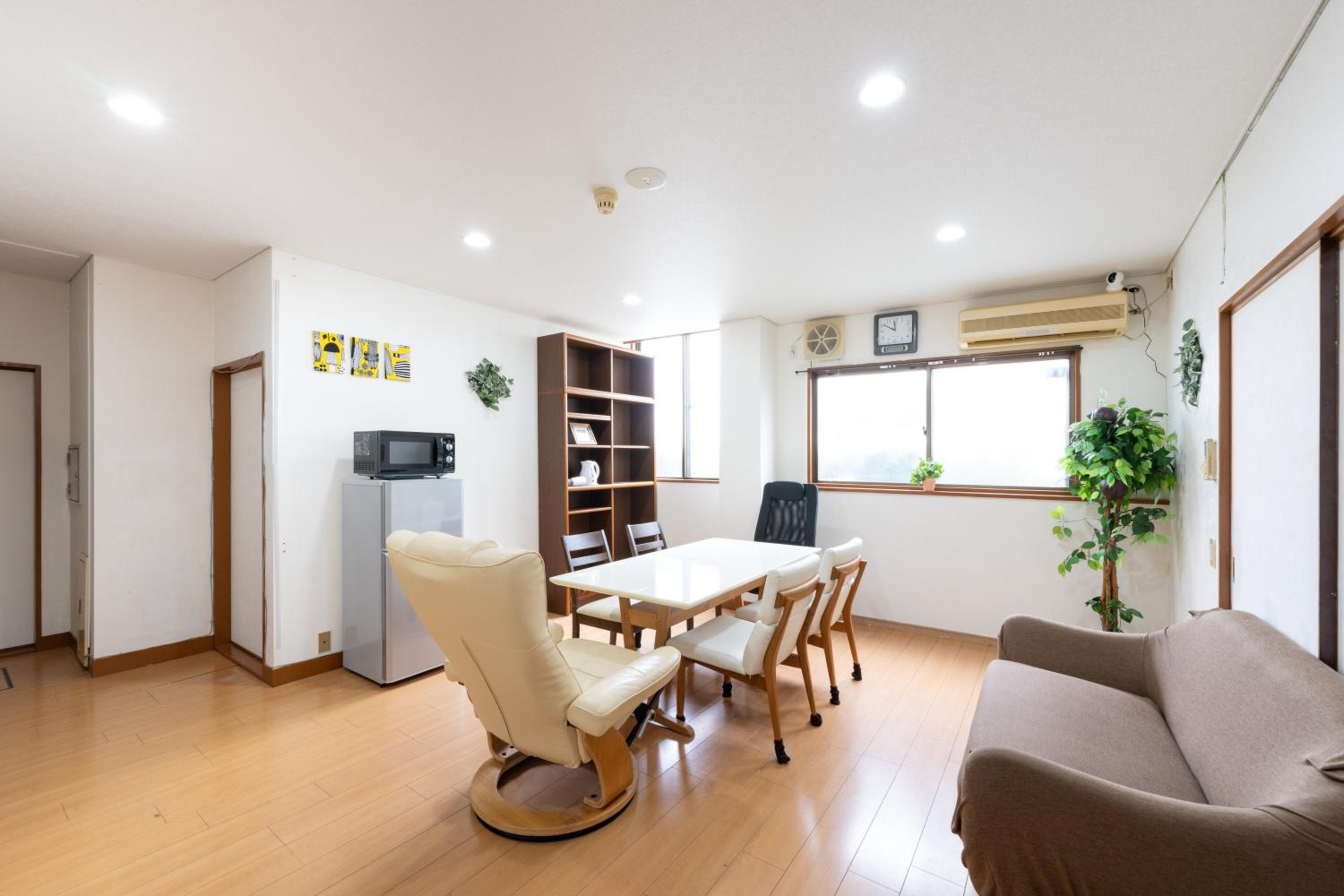 Mixed Dormitory Room photo 1