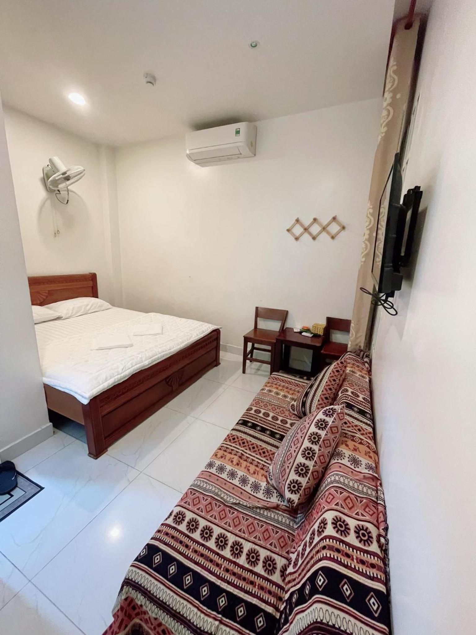 Double Room - Photo 3