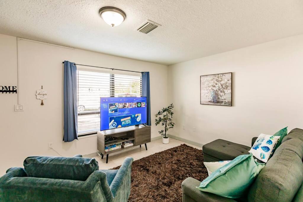 Two-Bedroom Apartment photo 1