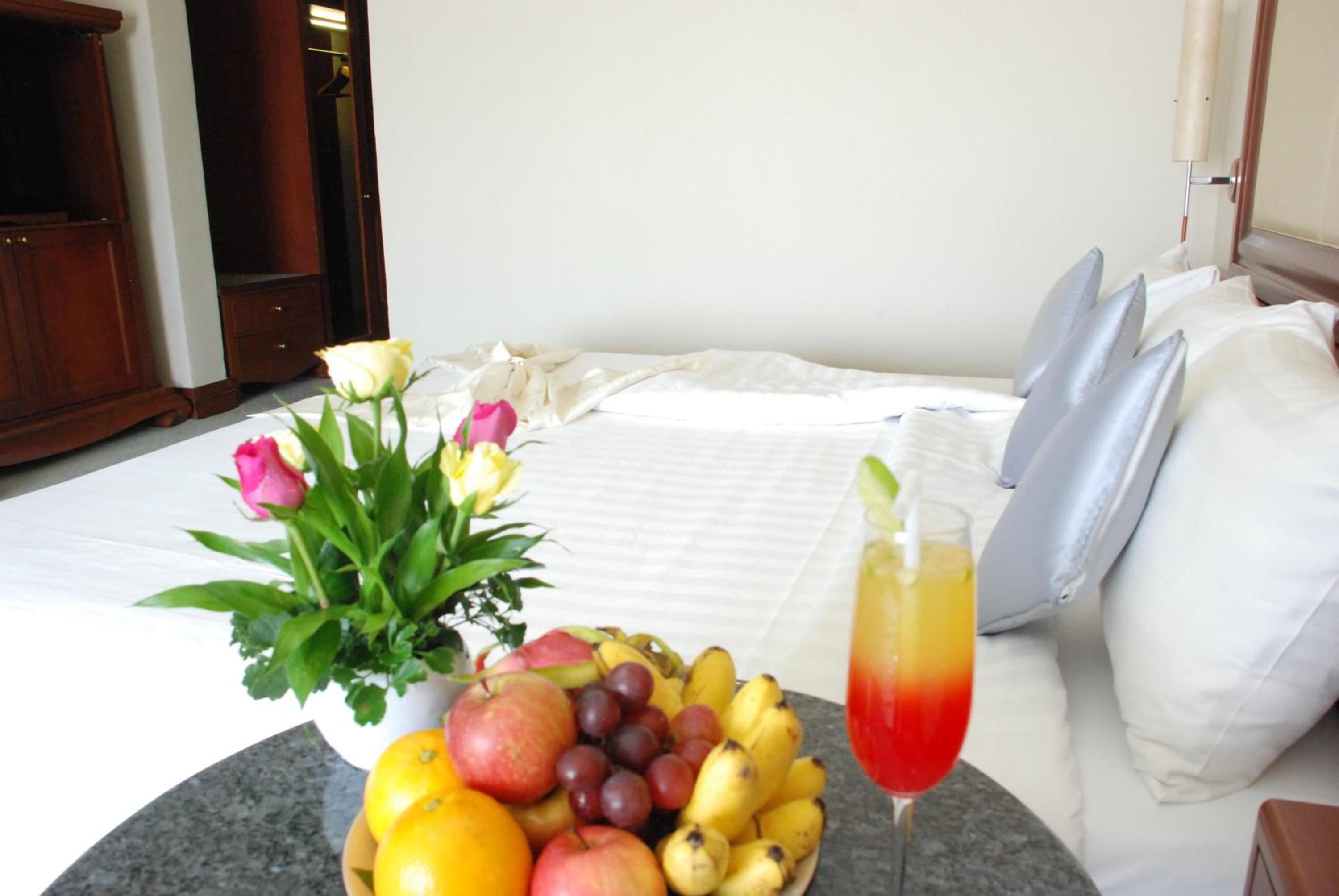 Deluxe Double or Twin Room with City View - Photo 14