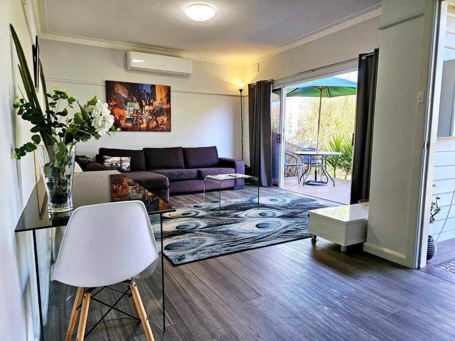 Three-Bedroom House photo 1