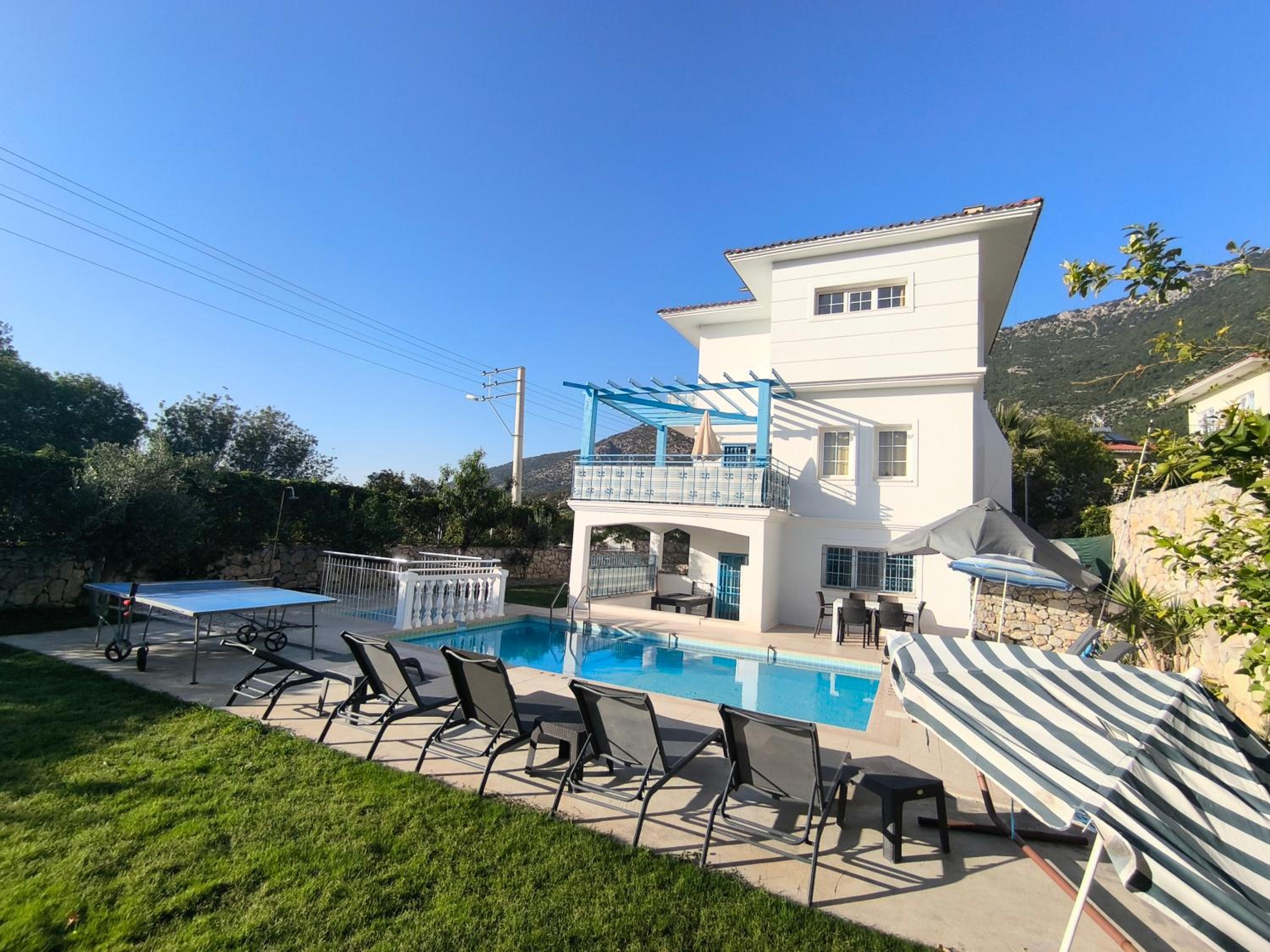Villa With Private Pool photo 2
