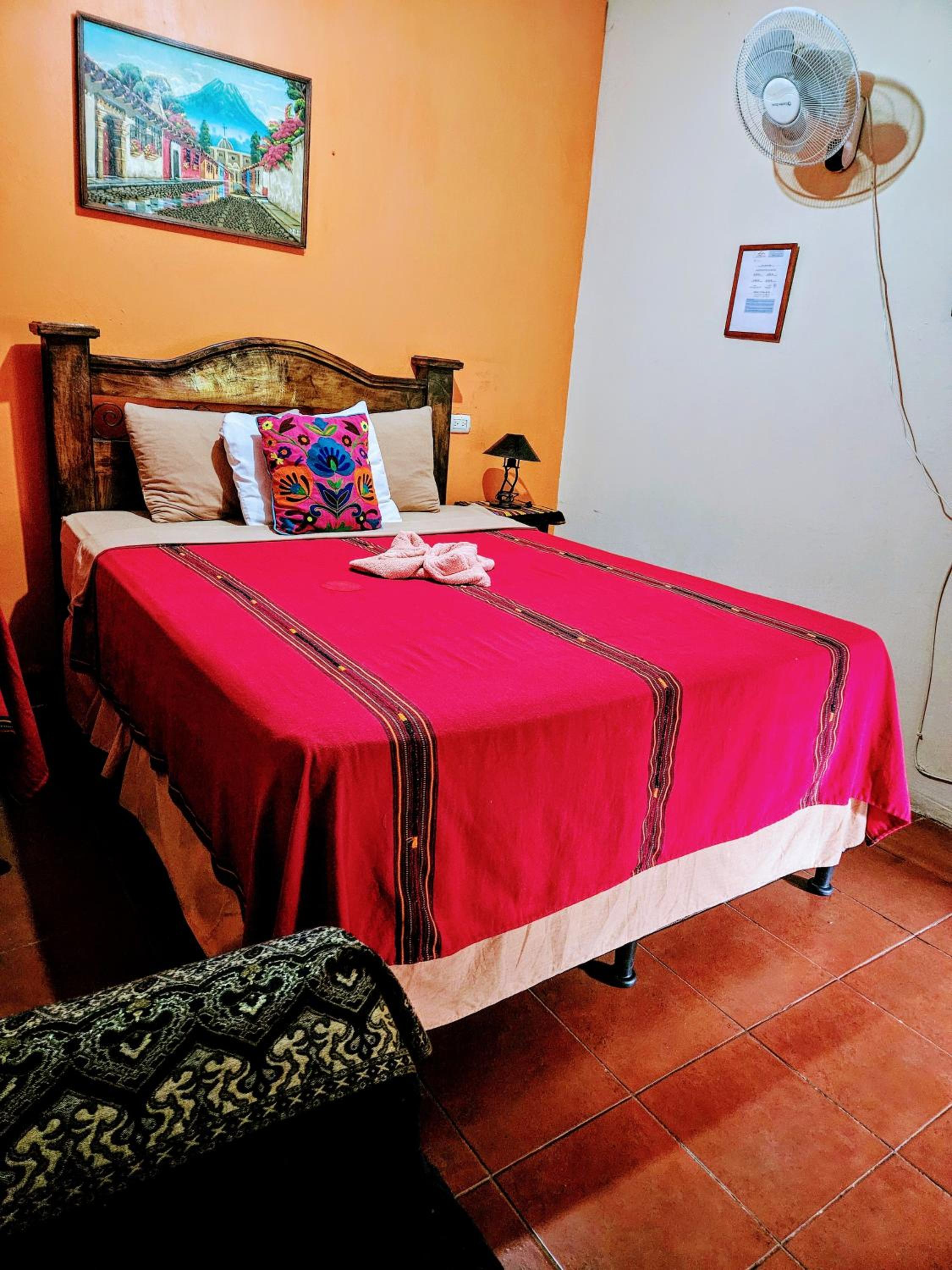 Triple Room with Private Bathroom photo 3