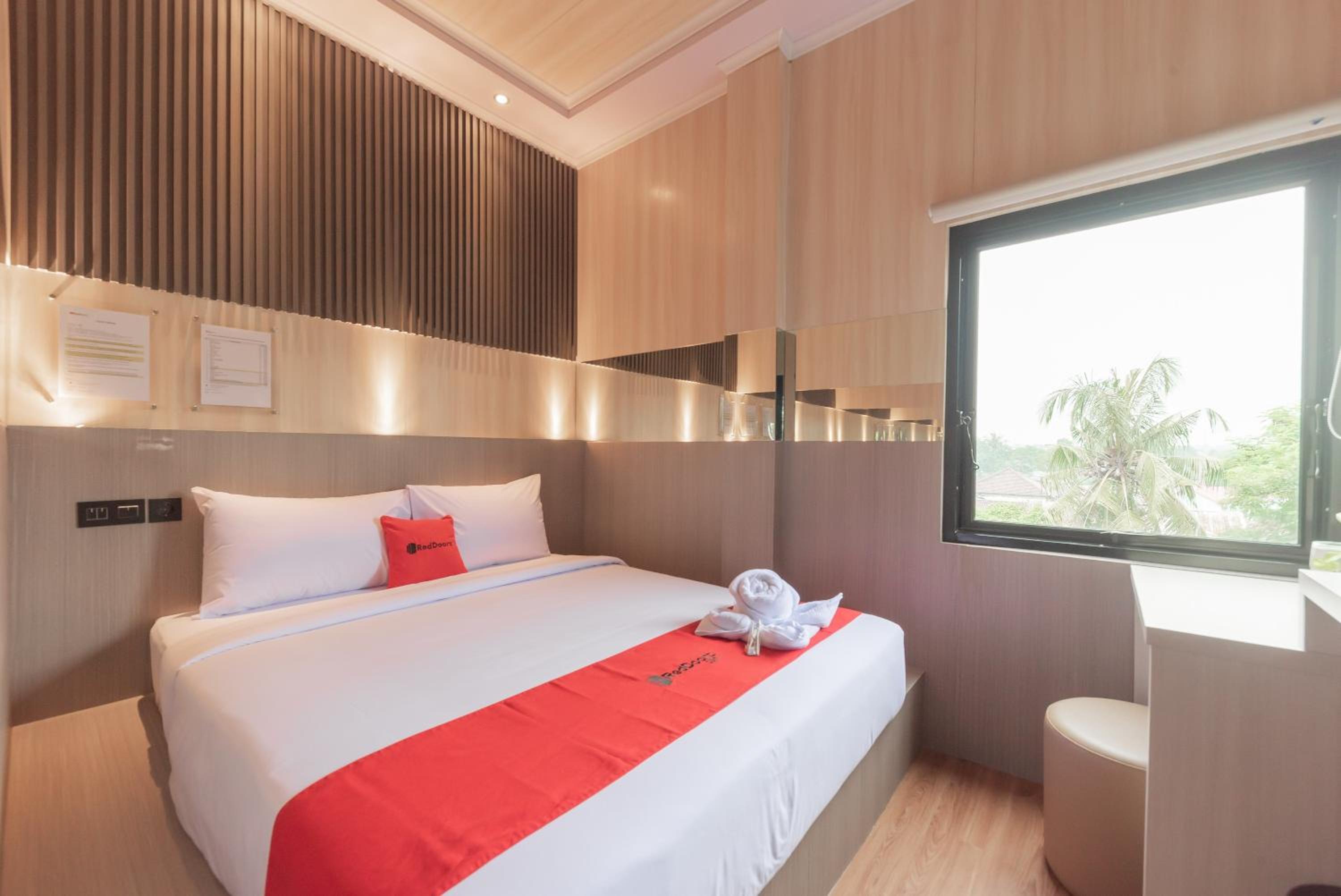 Deluxe Room - Photo 2