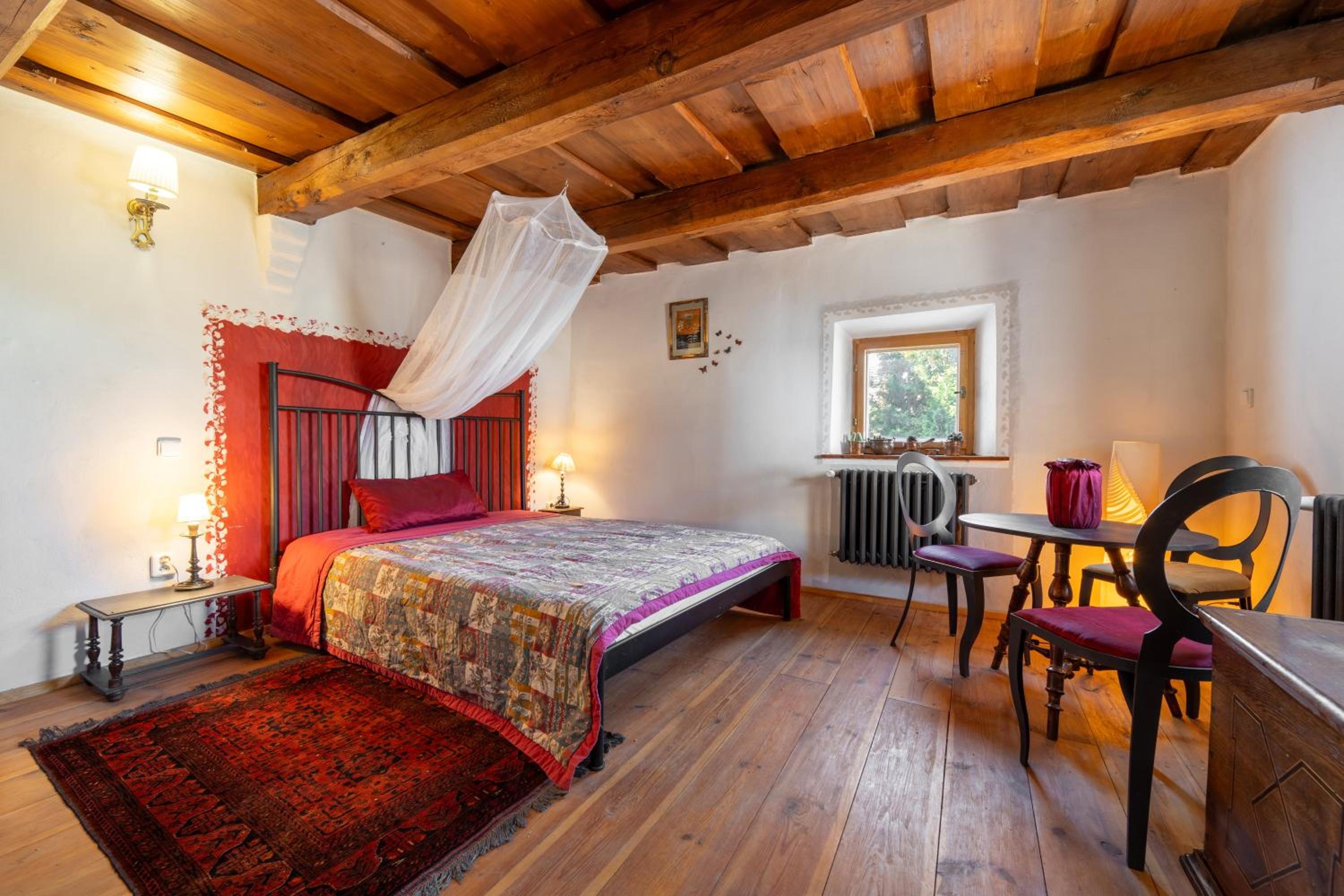 King Room with Garden View photo 3