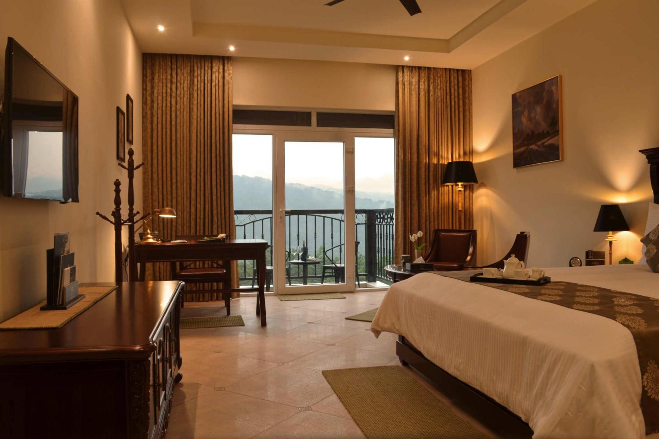 Luxury Suite photo 3