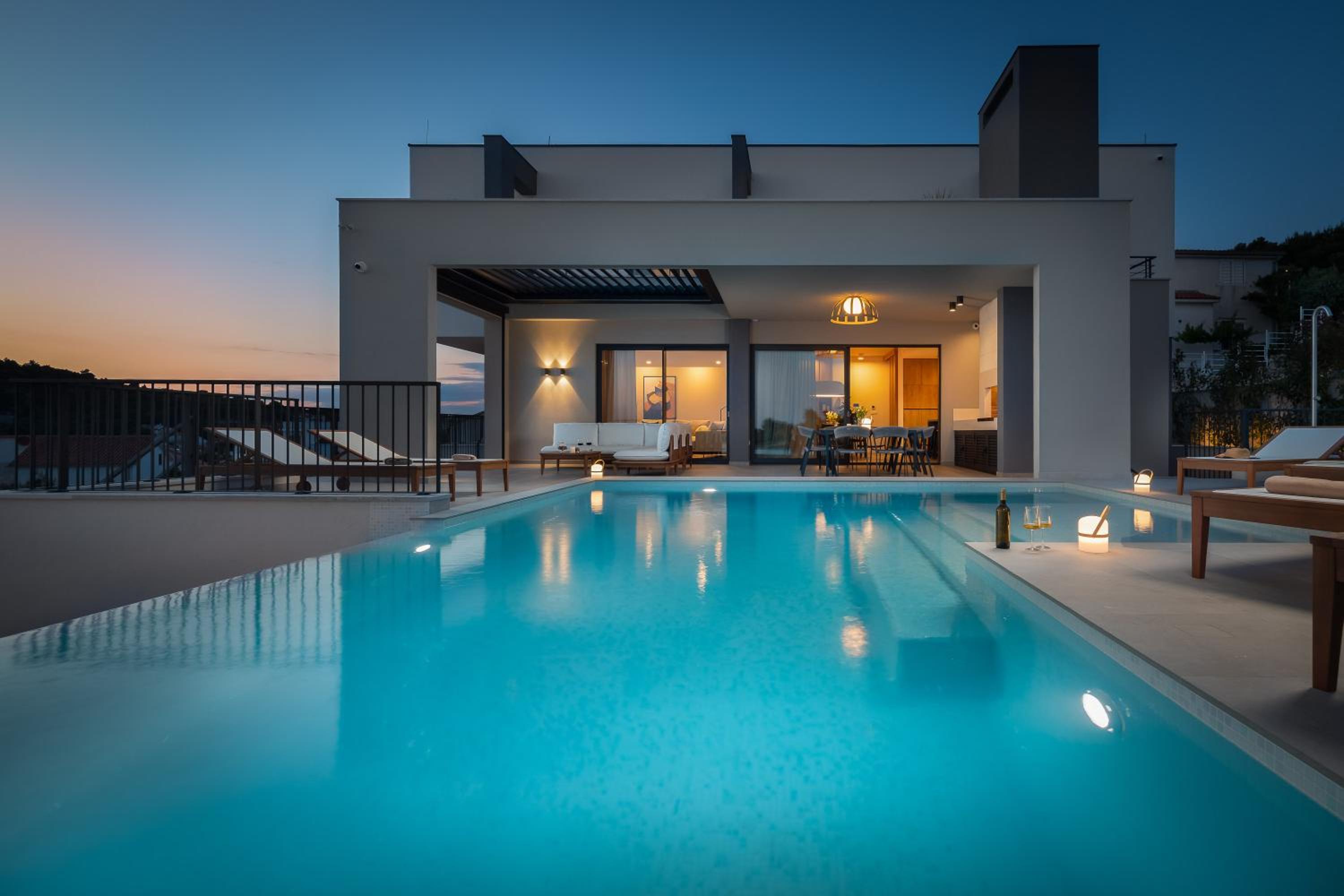 Villa photo 3