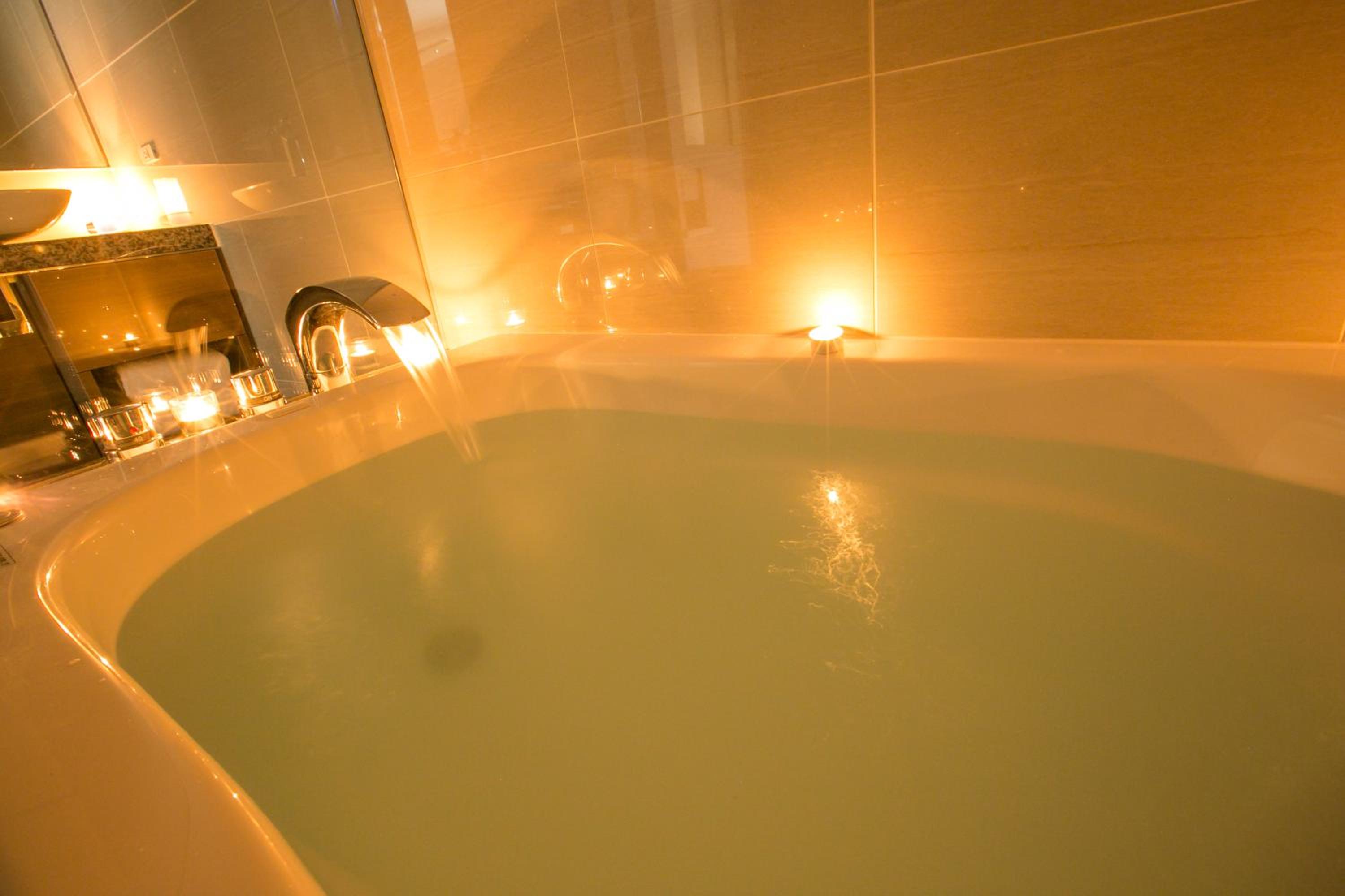 Junior Suite thumbnail 5
