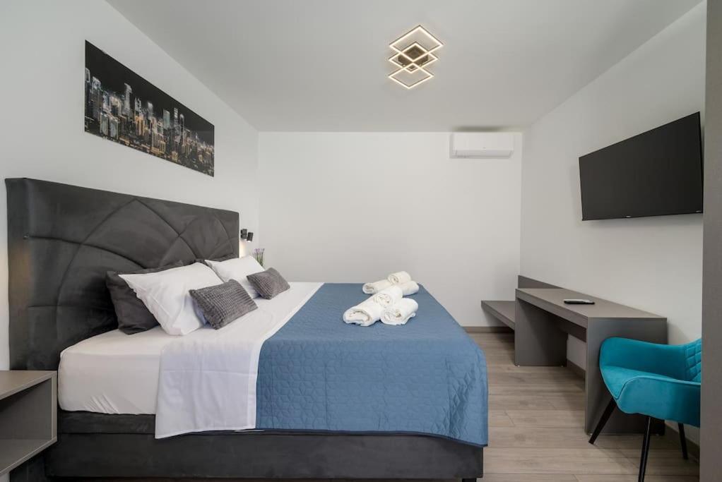 Two-Bedroom Villa photo 1