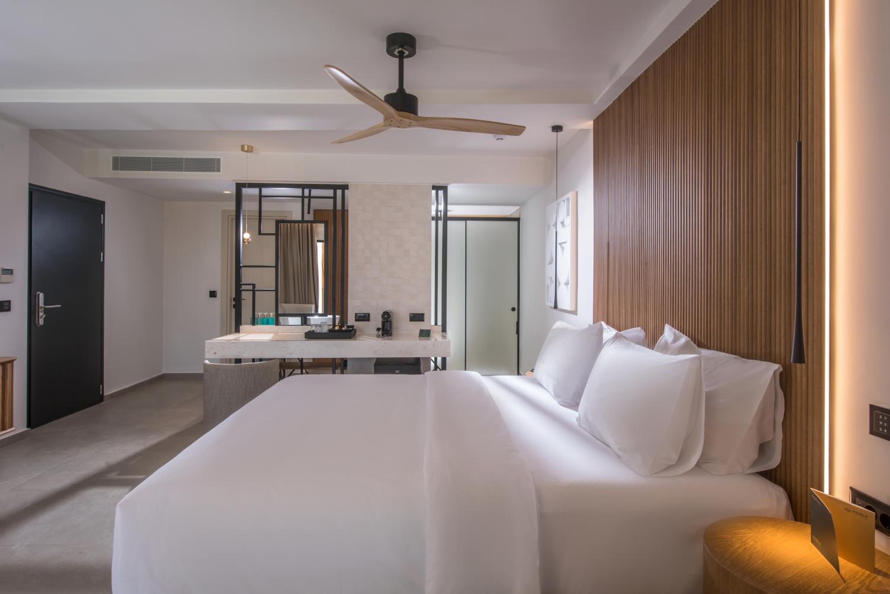 Deluxe Junior Suite