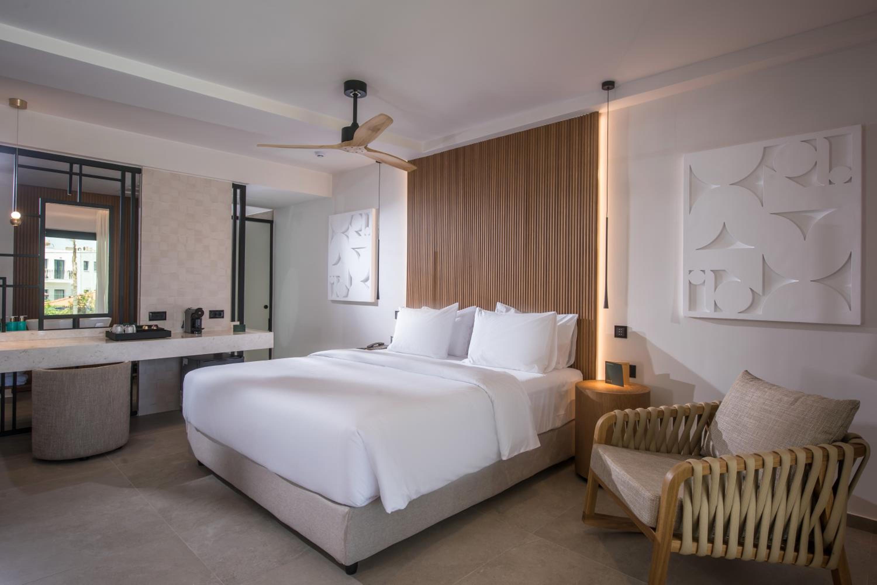 Deluxe Junior Suite
