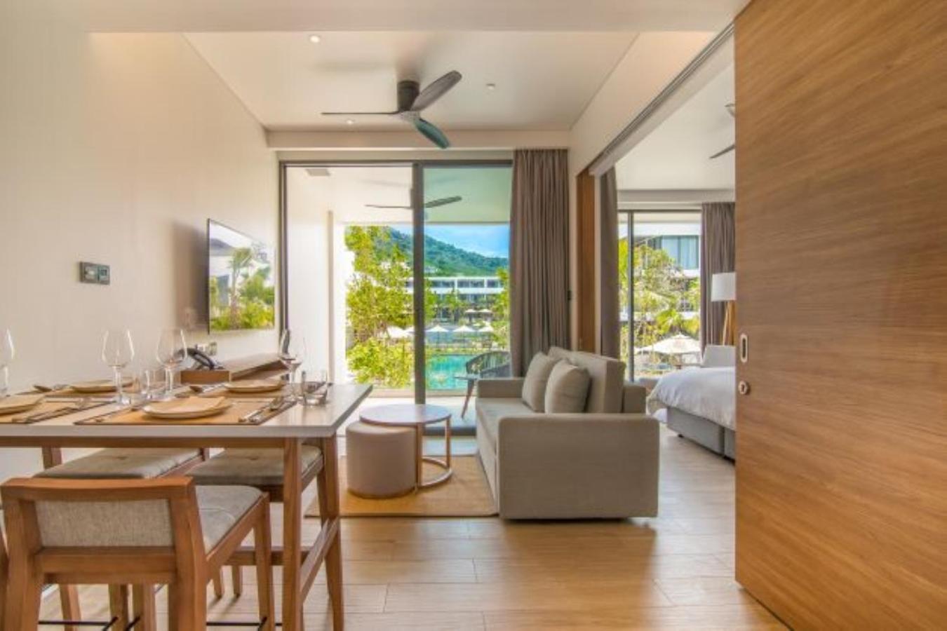One-Bedroom Suite Pool View - Photo 1