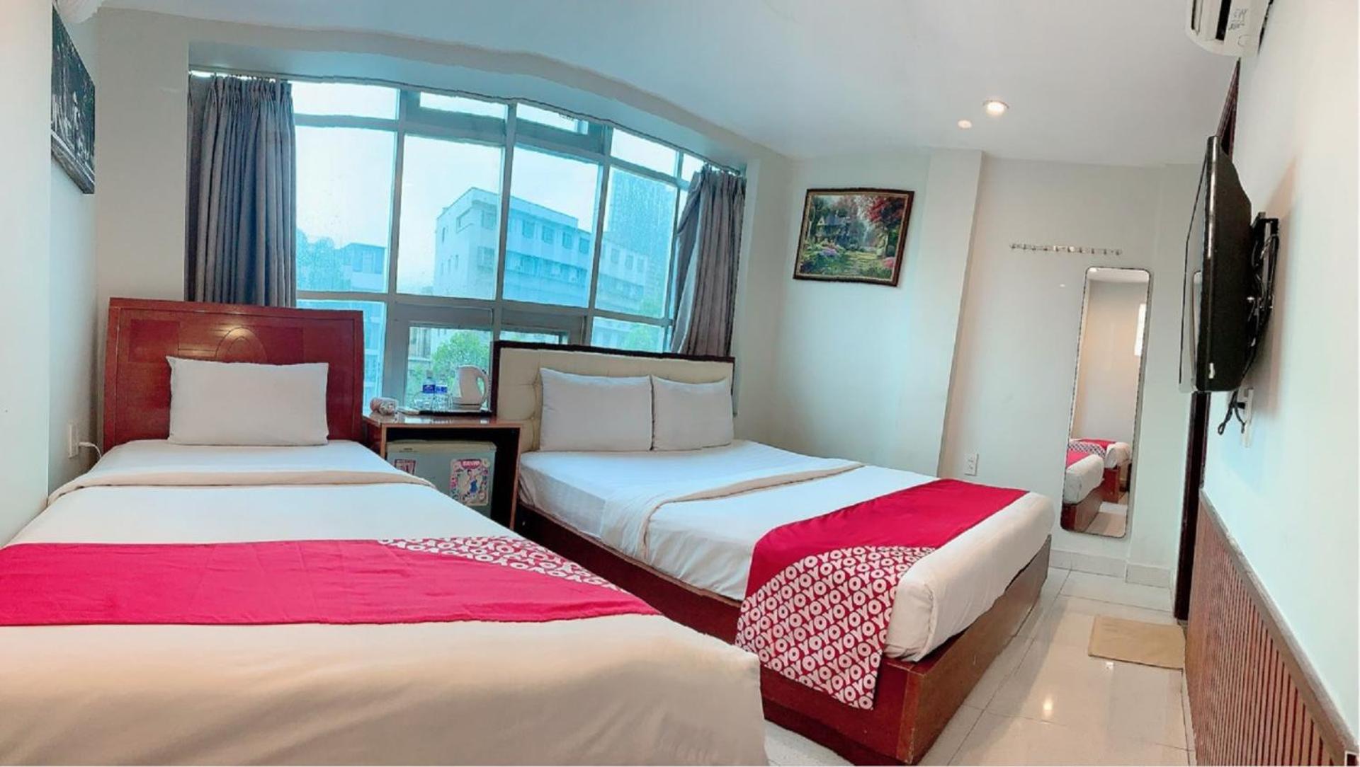 Triple Room with City View