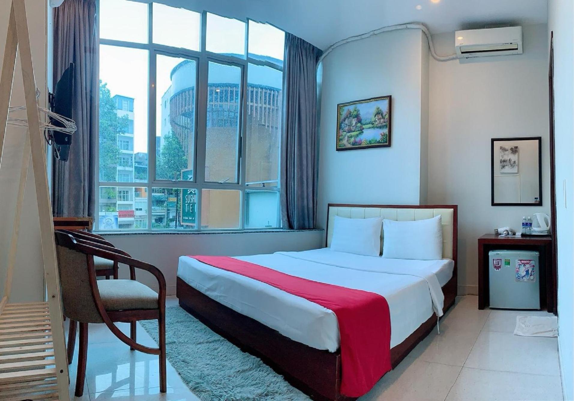 Deluxe Double Room with Shower