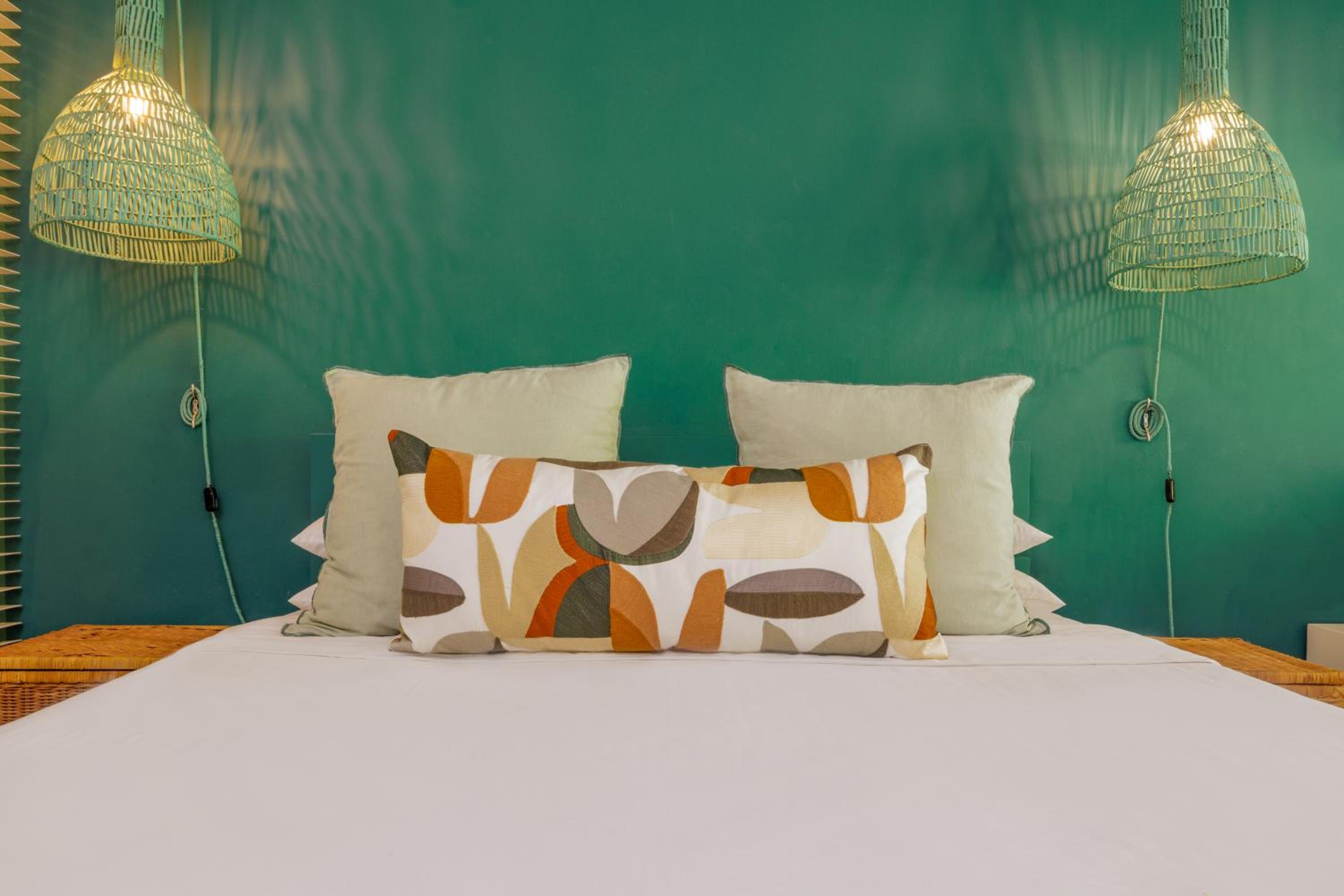Deluxe Double or Twin Room - Photo 2