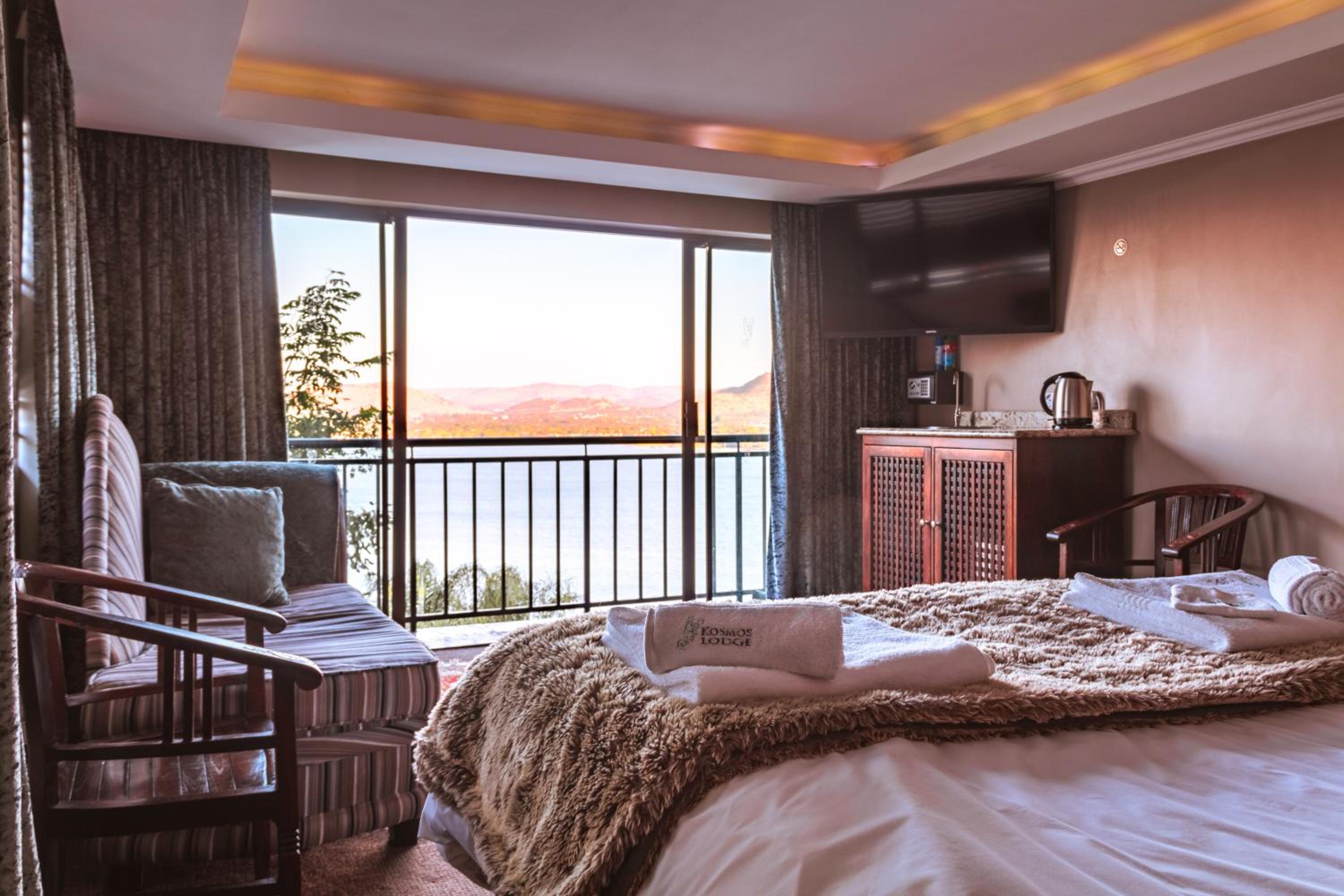 Superior Queen Room - Photo 1