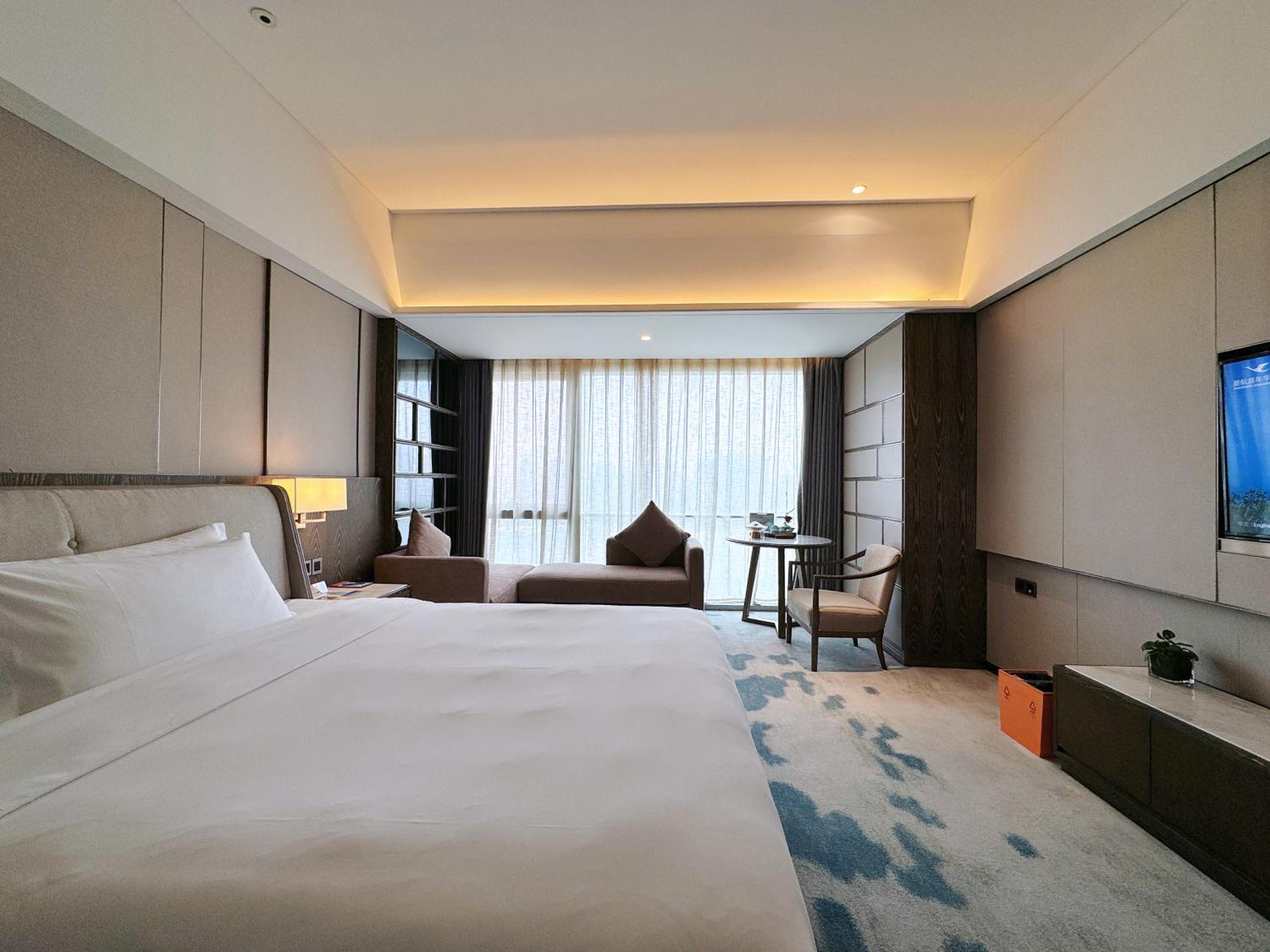 Business Queen Room photo 2