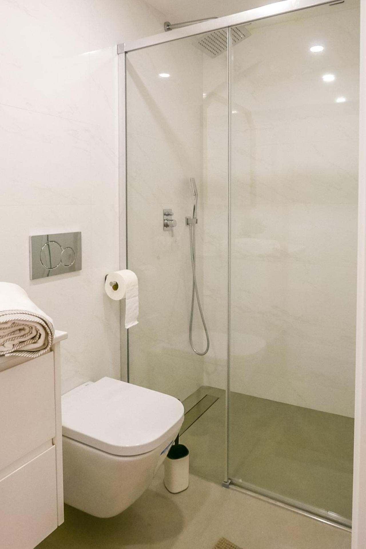 Two-Bedroom Apartment without Swimming Pool - Photo 40