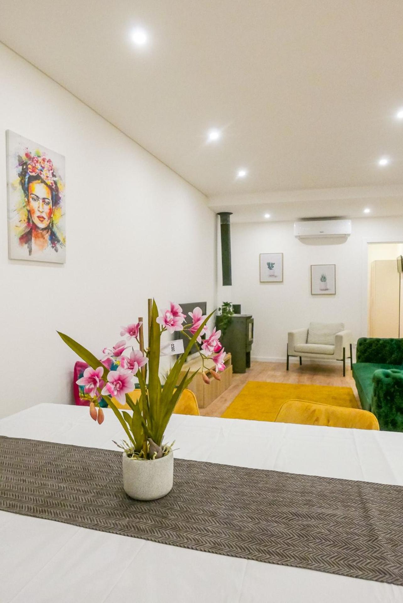 Two-Bedroom Apartment without Swimming Pool - Photo 33
