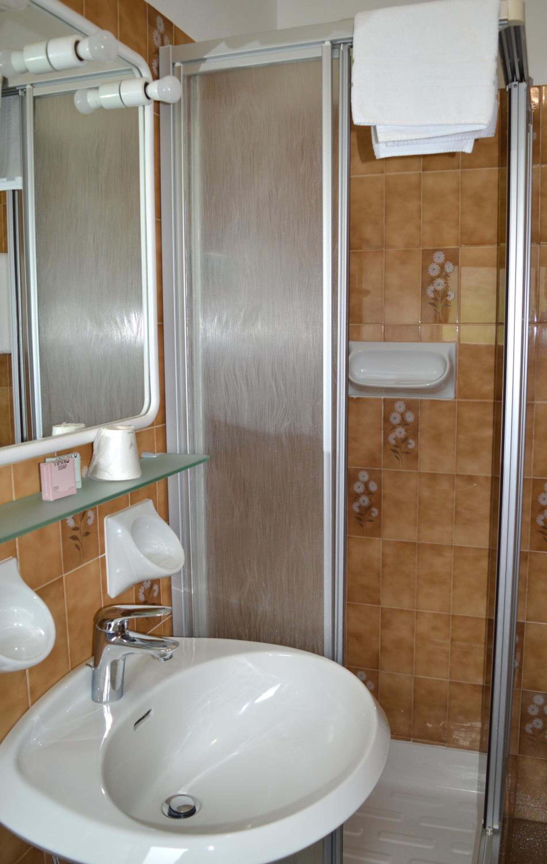 Standard Single Room photo 2