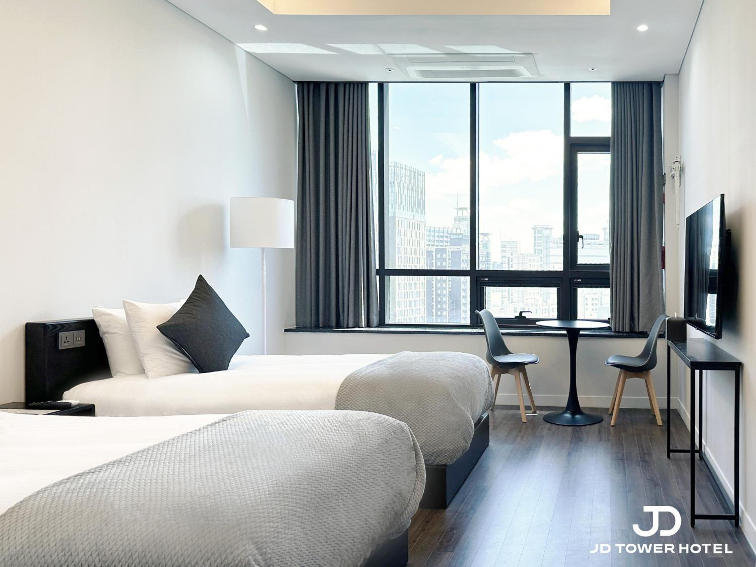 Deluxe Twin Room - Photo 5