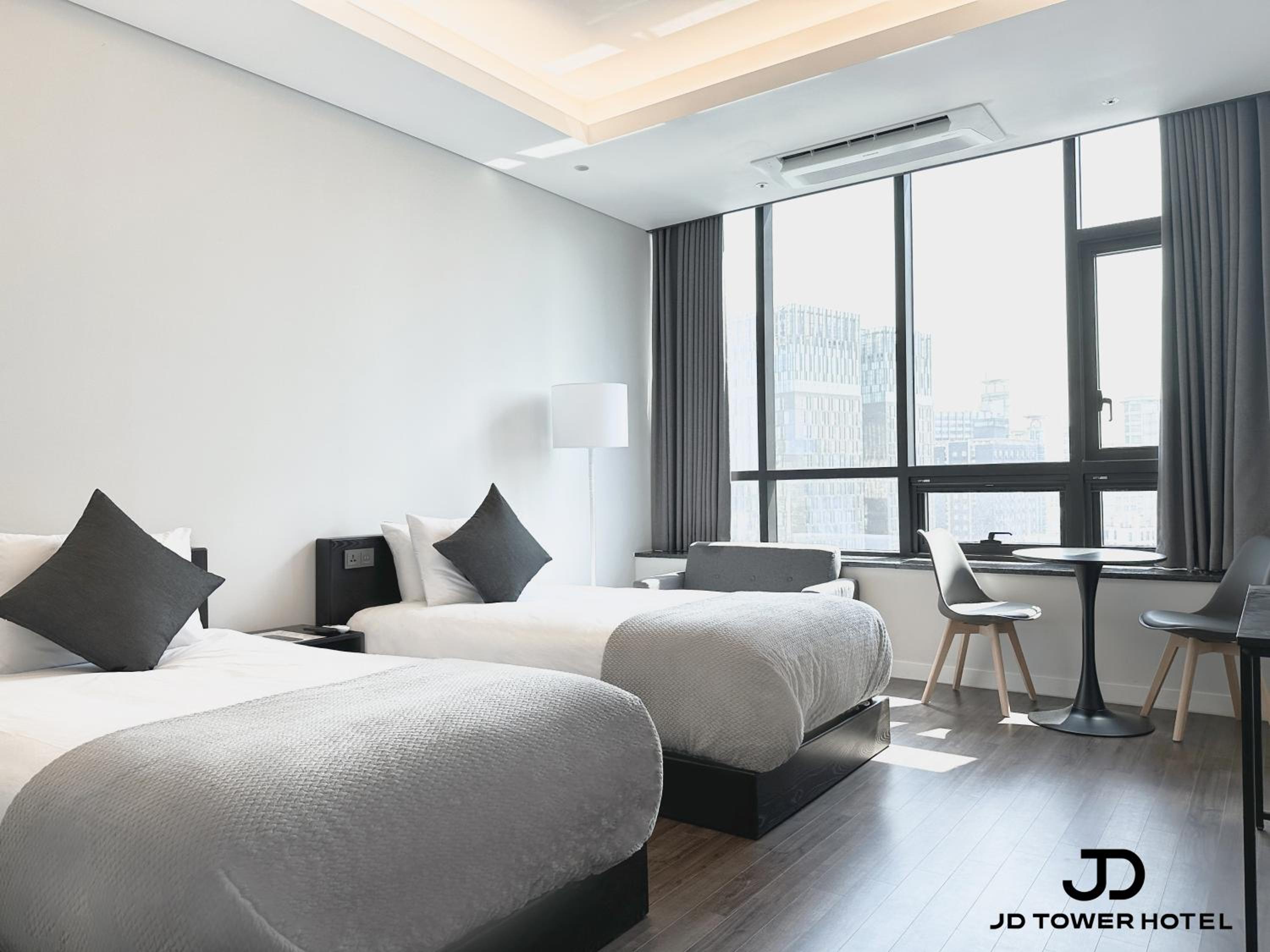 Deluxe Twin Room - Photo 4