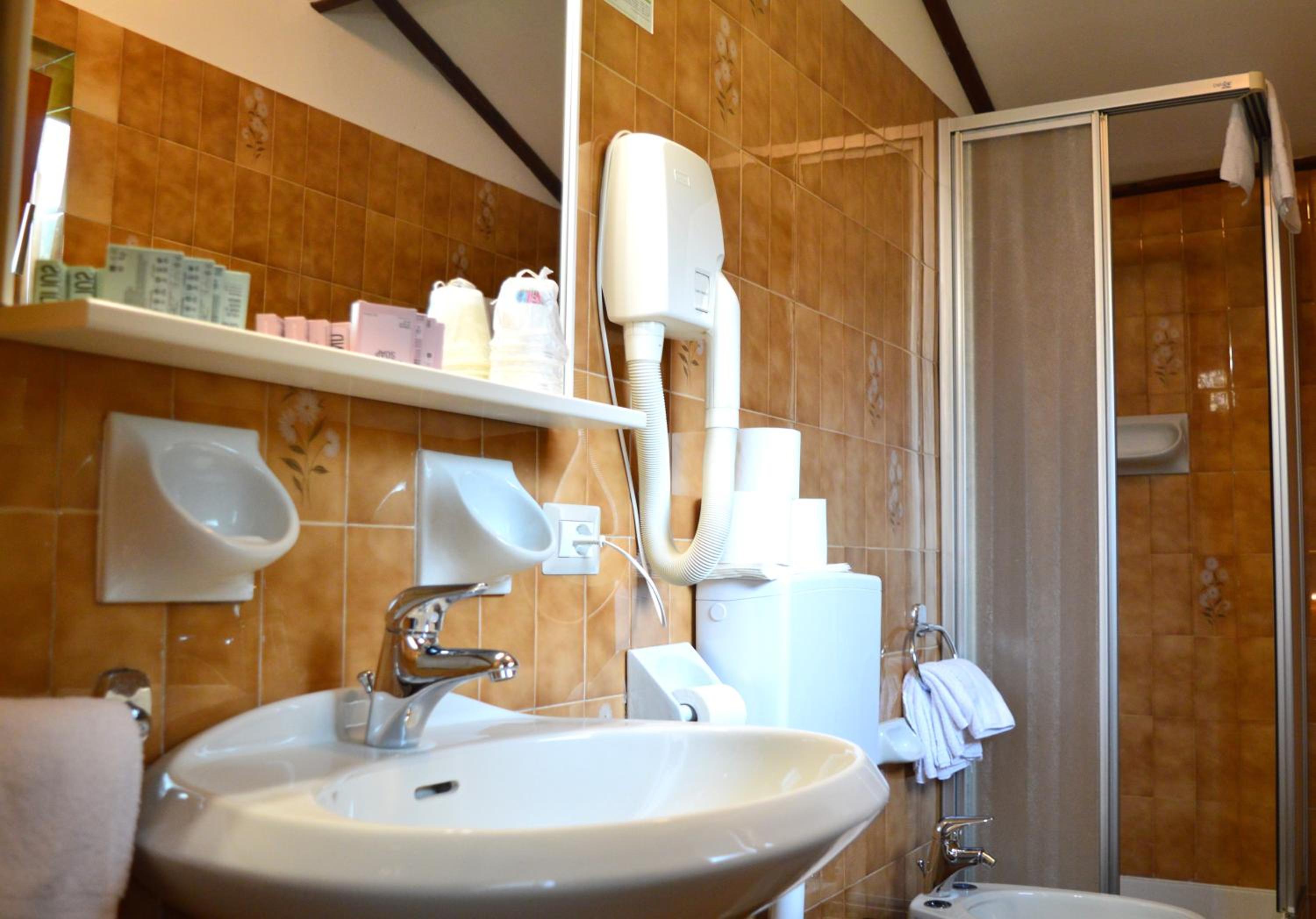 Comfort Quadruple Room - Photo 2