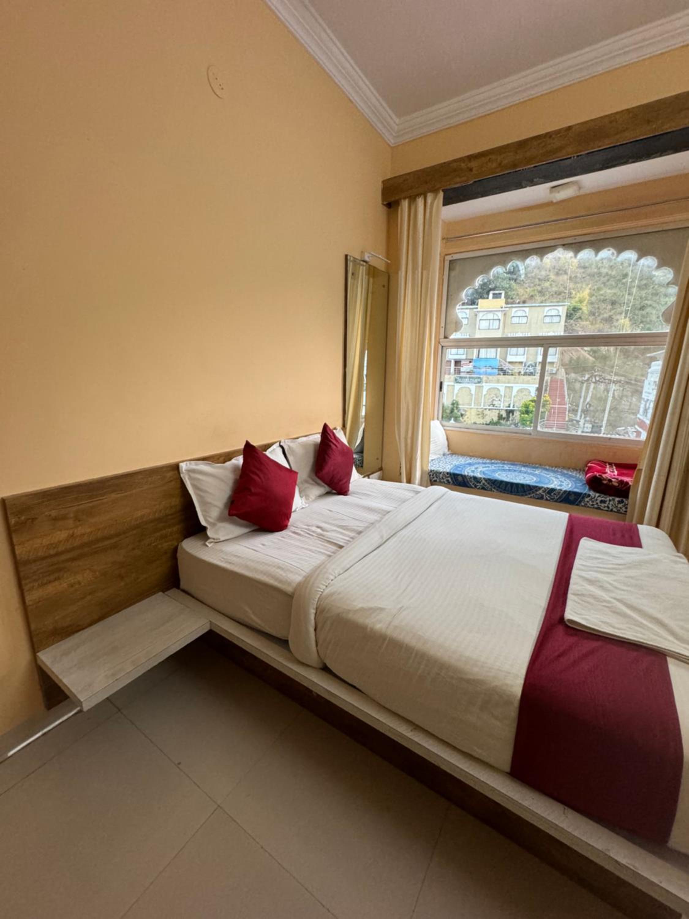 Superior Triple Room photo 3