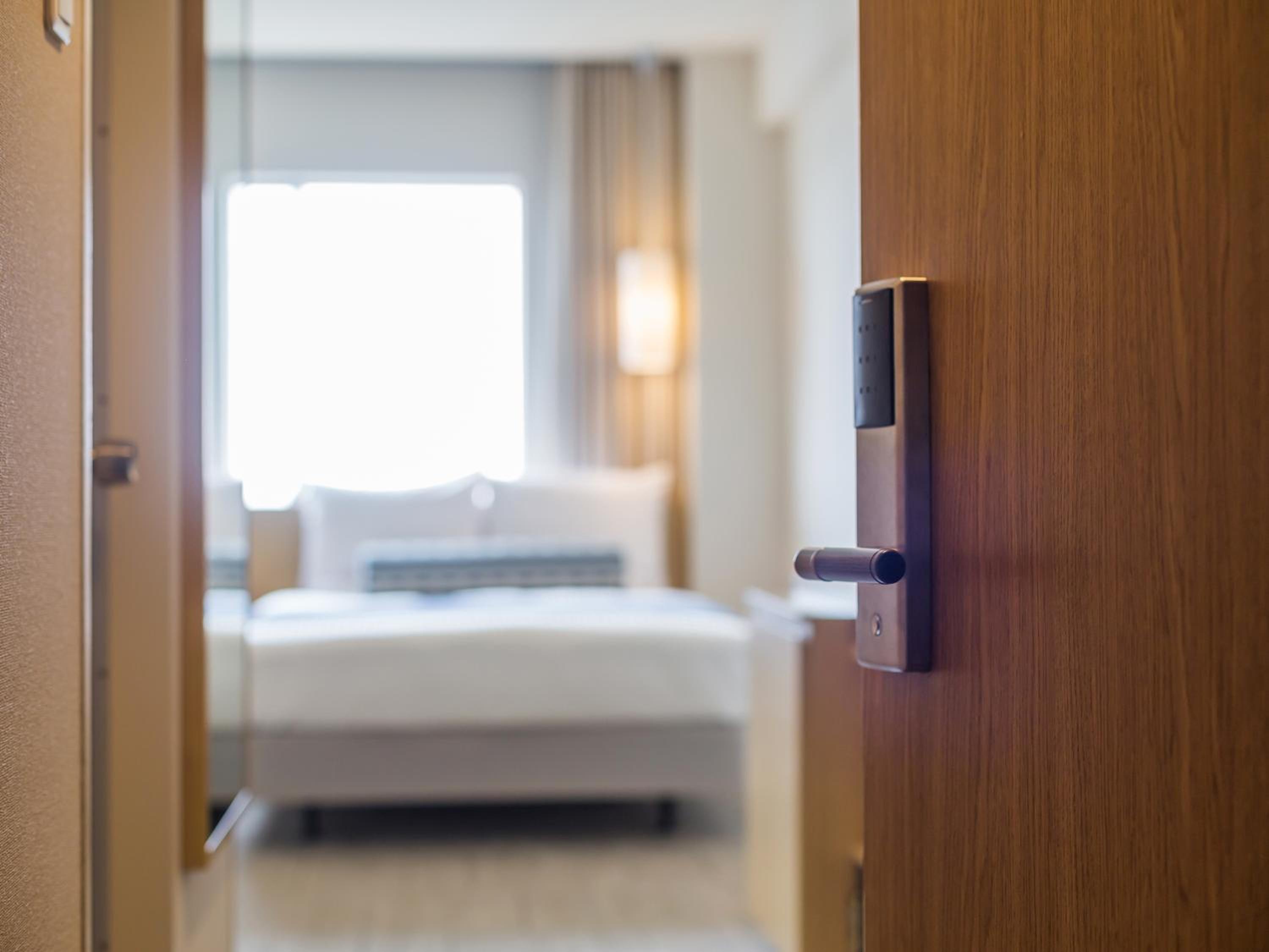 Comfort Single Room - Non-Smoking - House Keeping Is Optional With Additional Cost