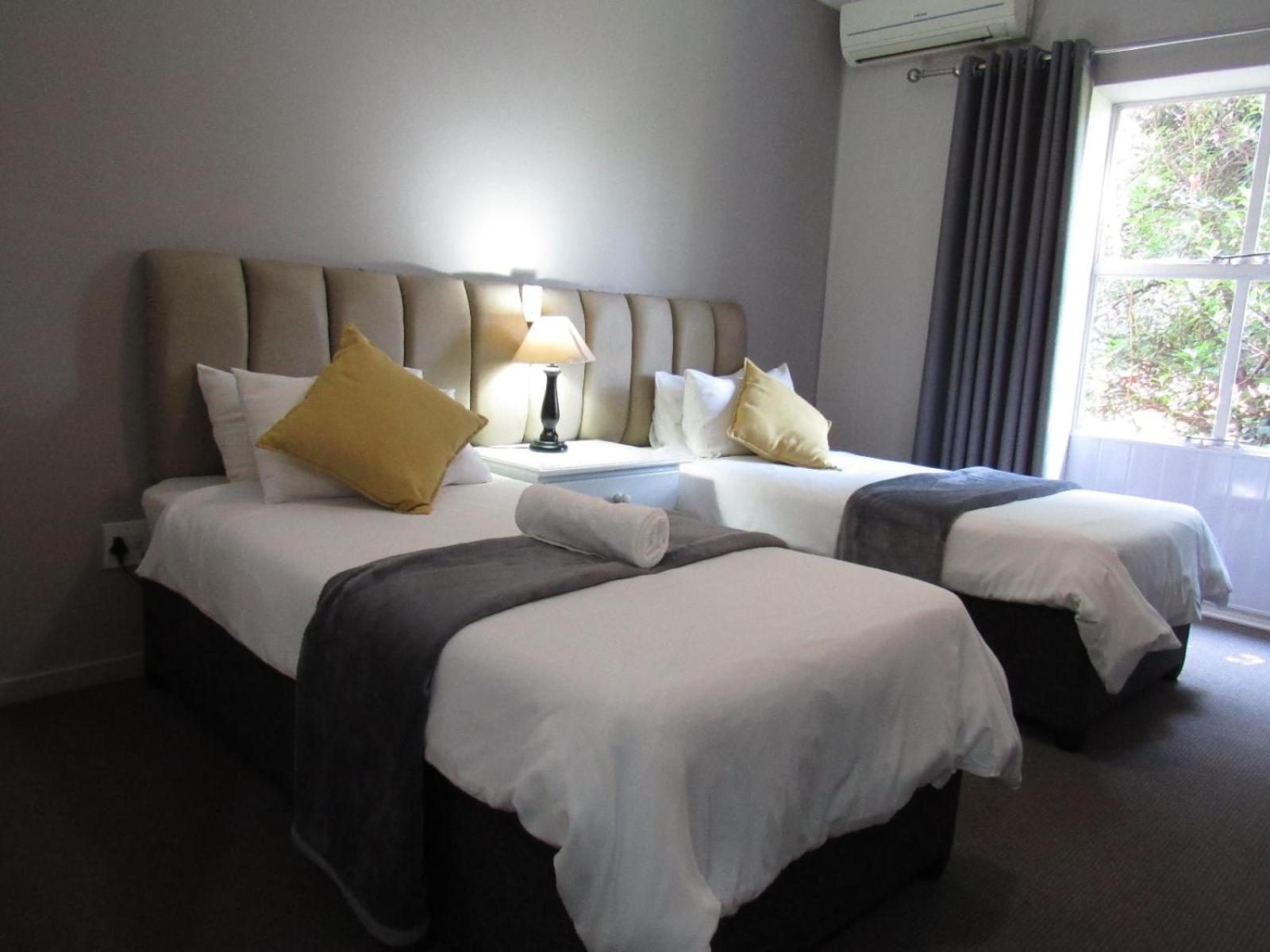 Standard Twin Room photo 1