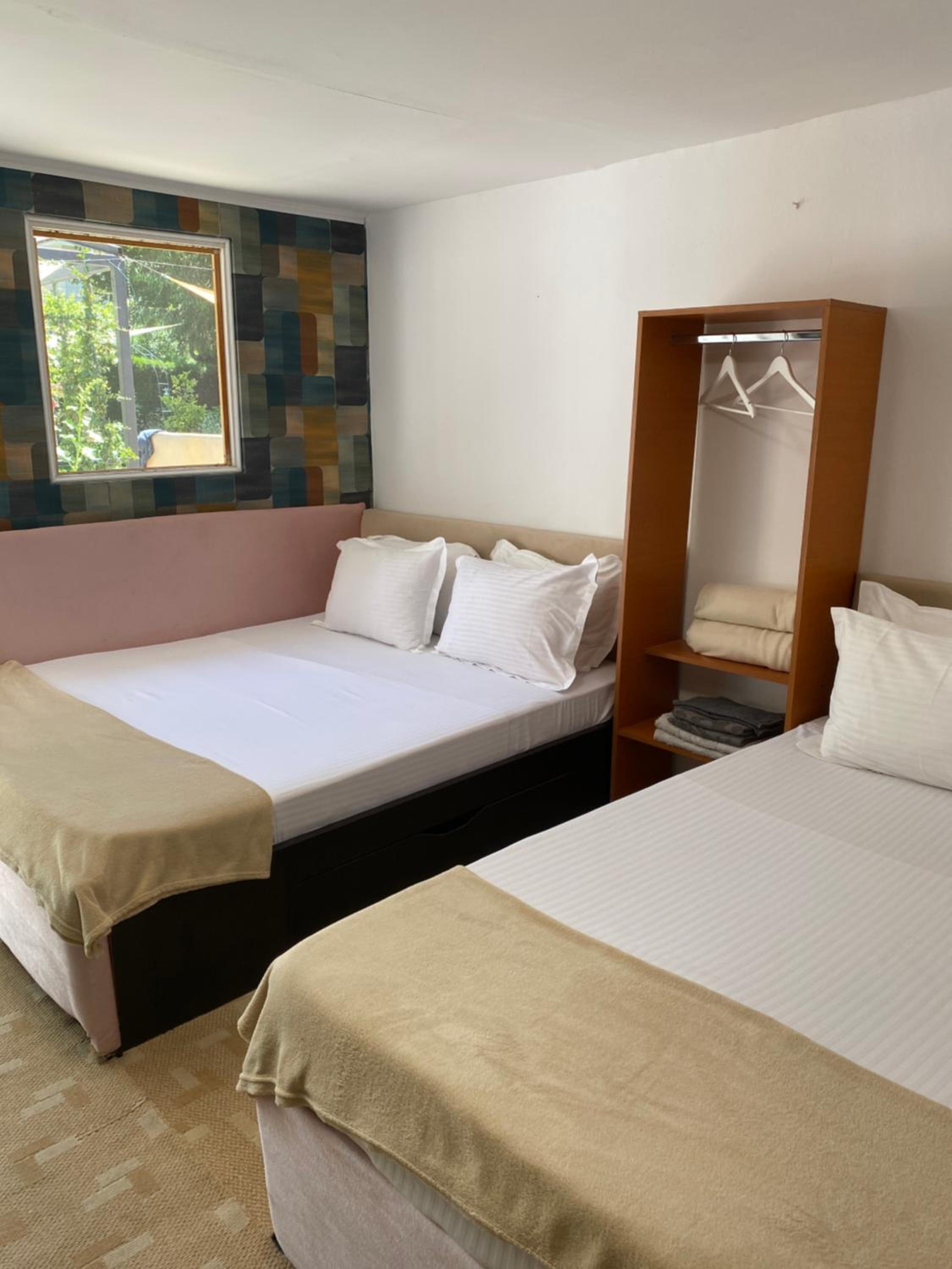 Quadruple Room with Garden View photo 3