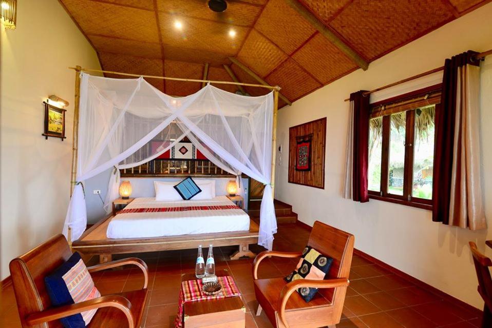 Deluxe Double or Twin Room with Mountain View photo 2