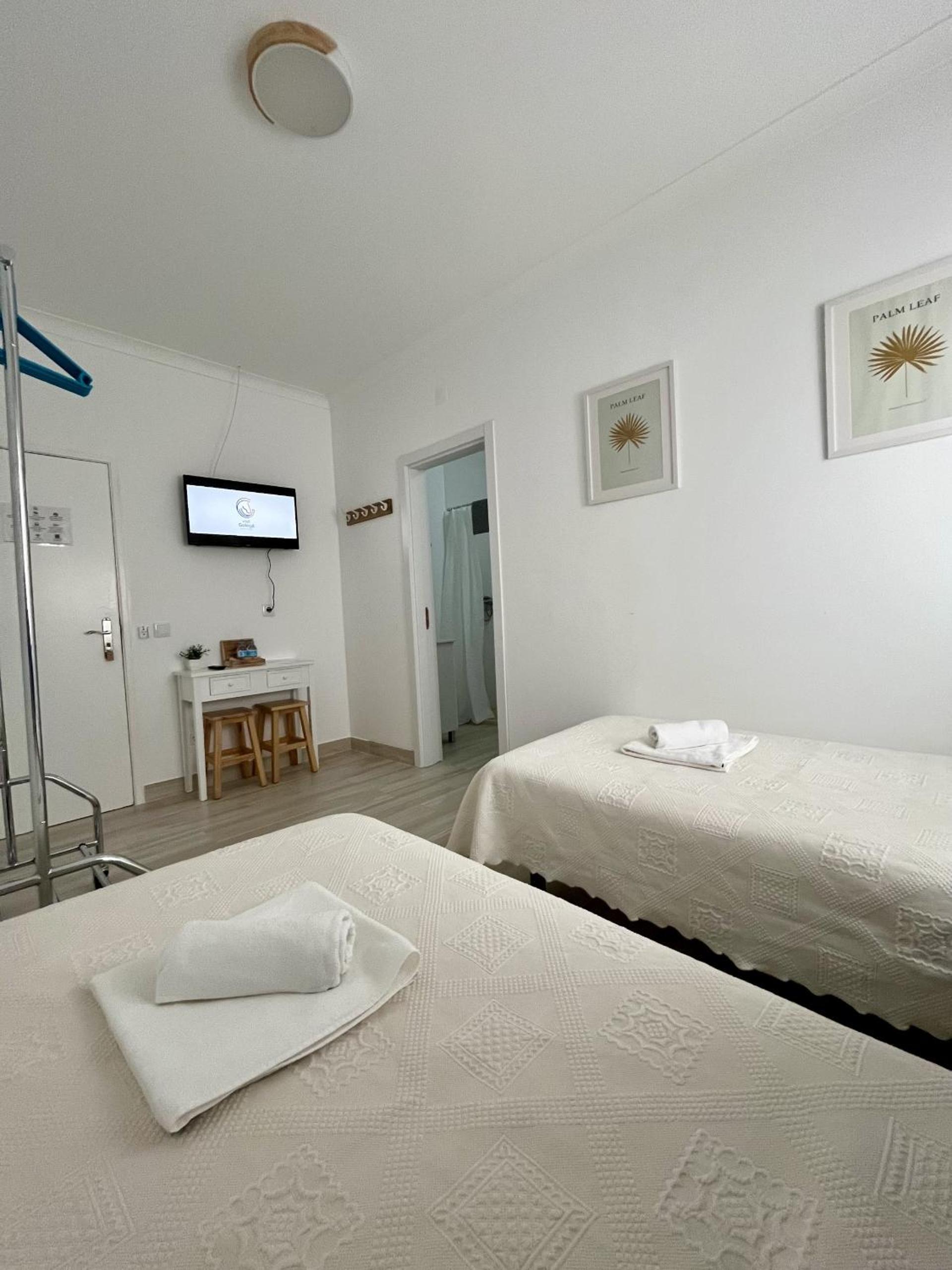 Deluxe Twin Room - Photo 2