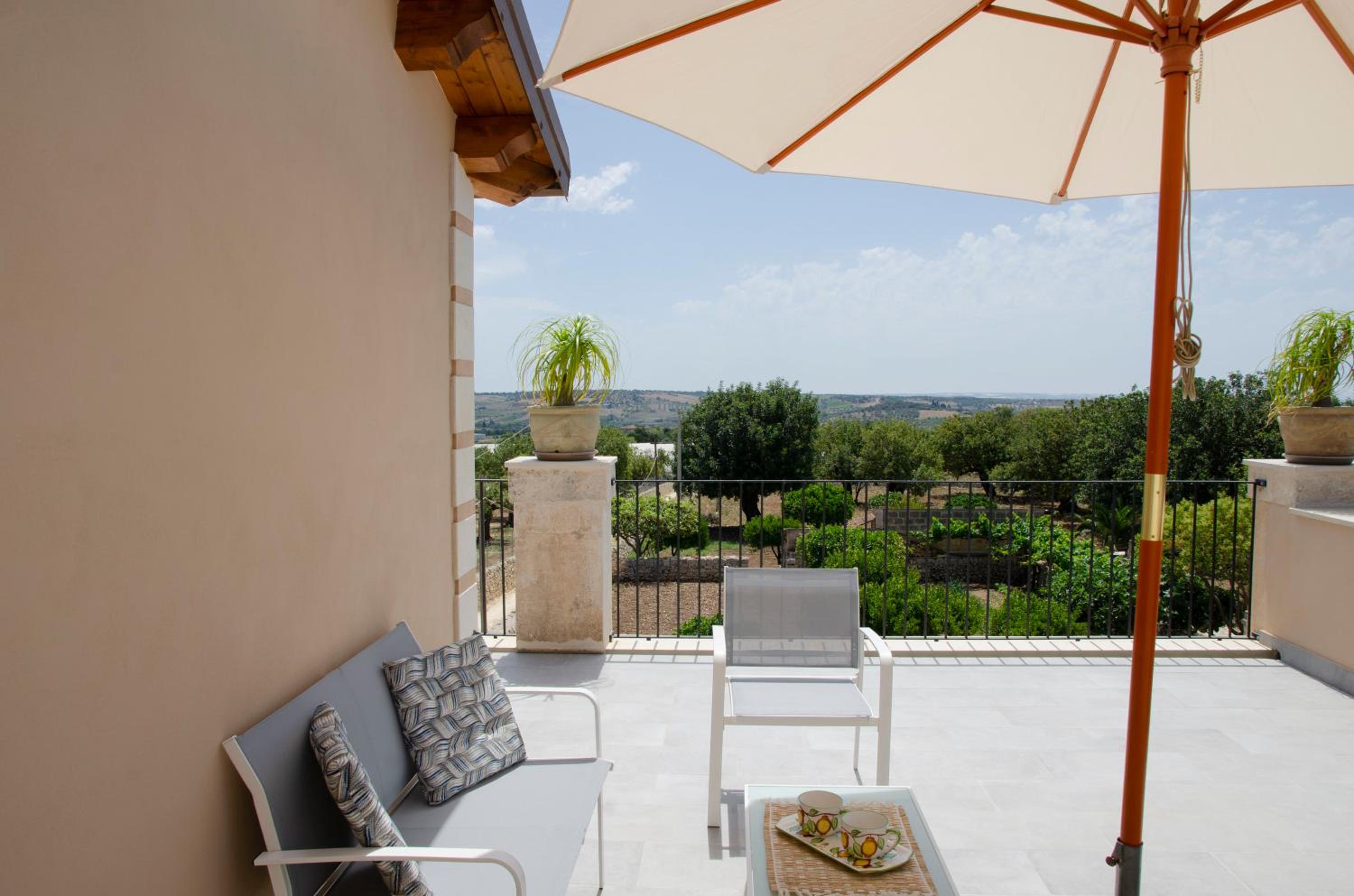 Suite with Terrace photo 2