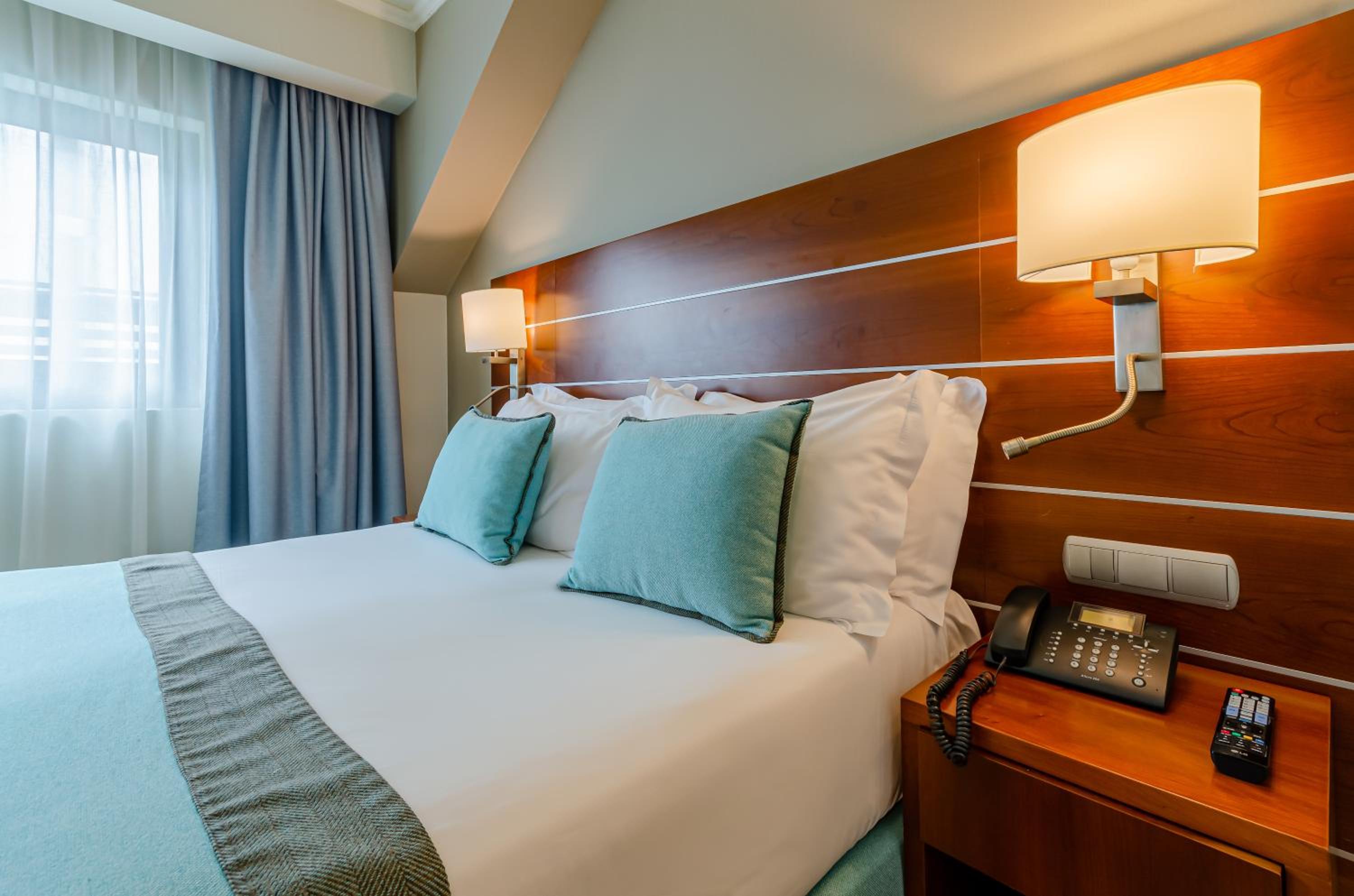 Double Room - Photo 5