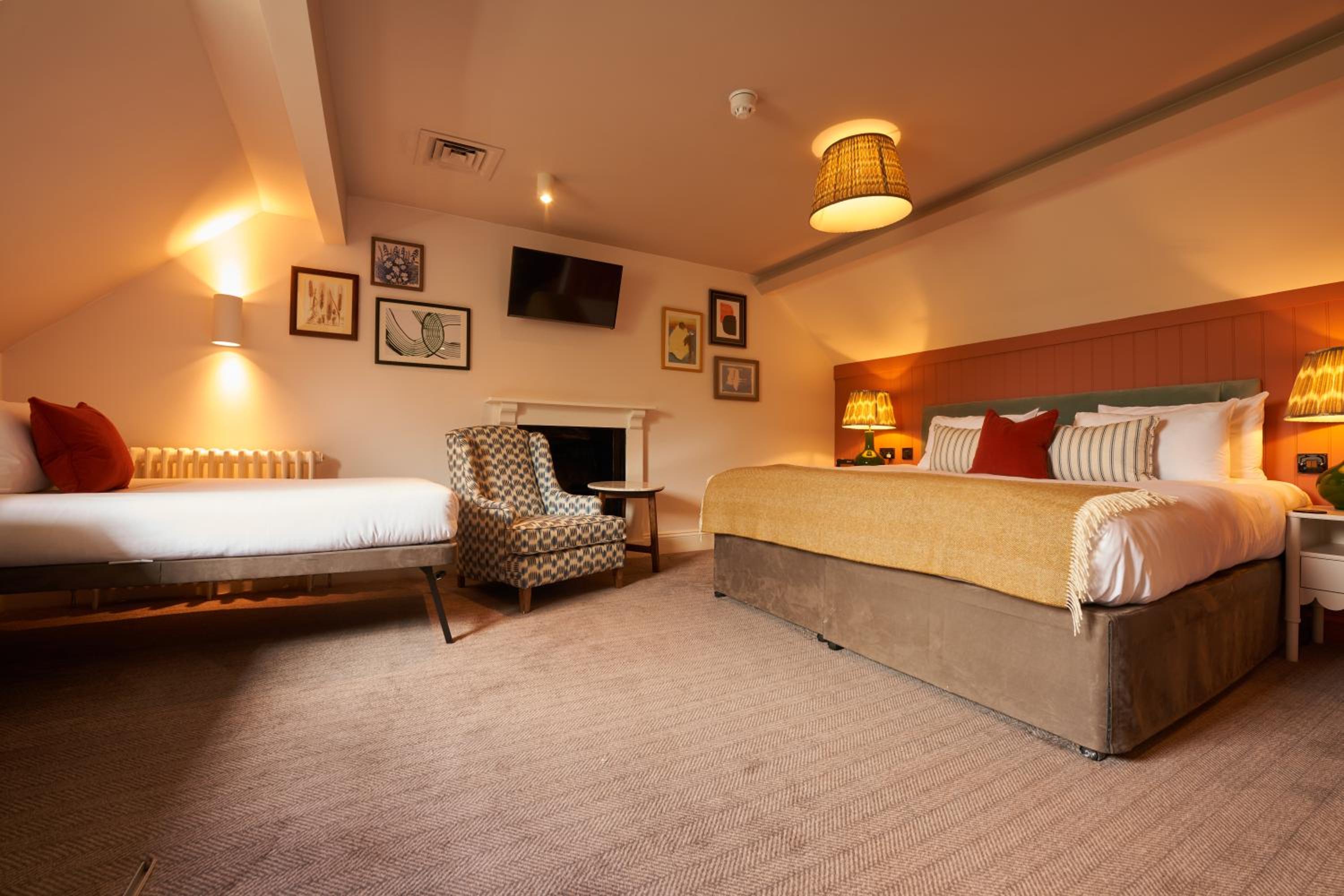 Large Double Room