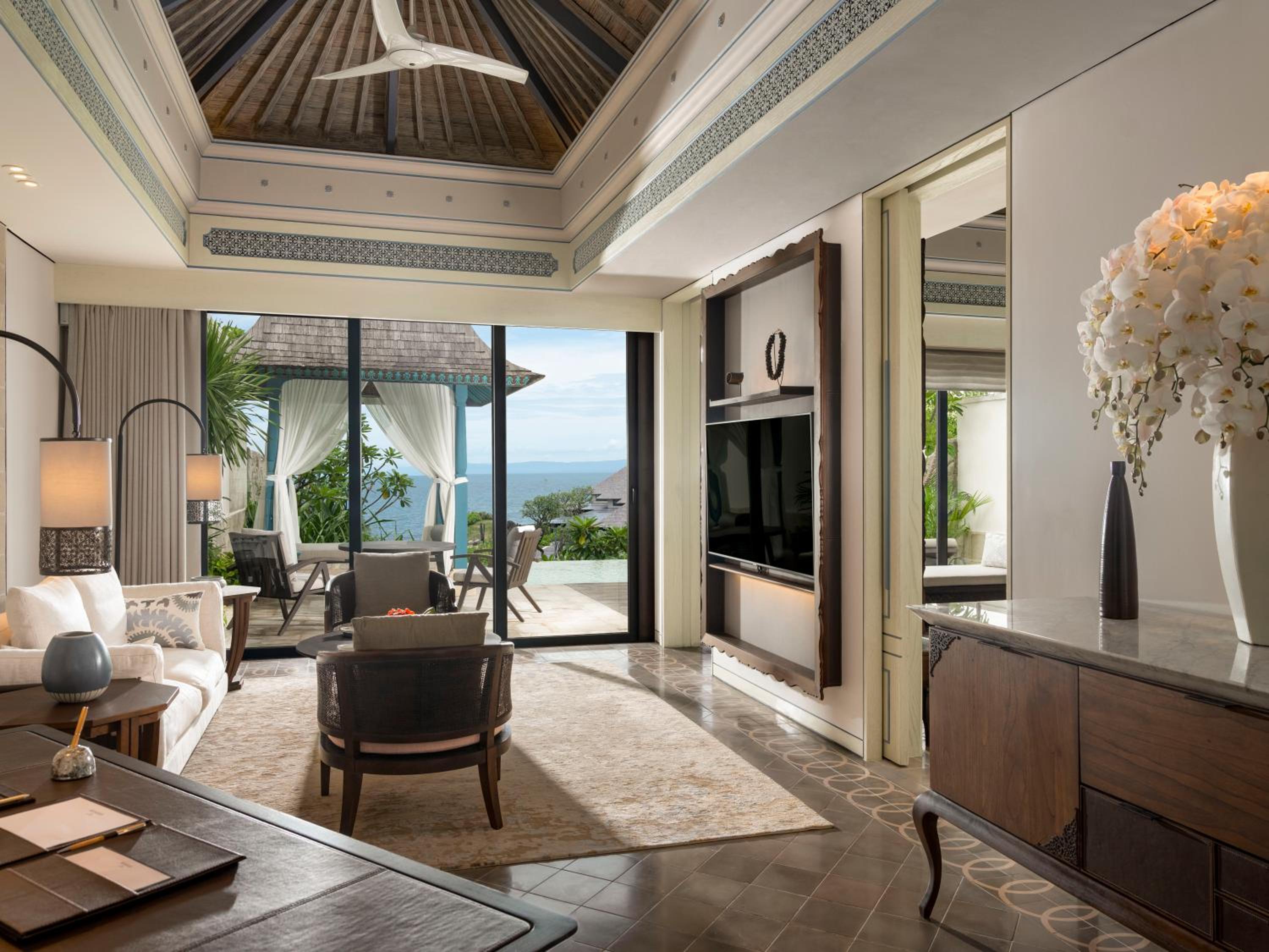 Panoramic Ocean Villa with Private Pool - Photo 5