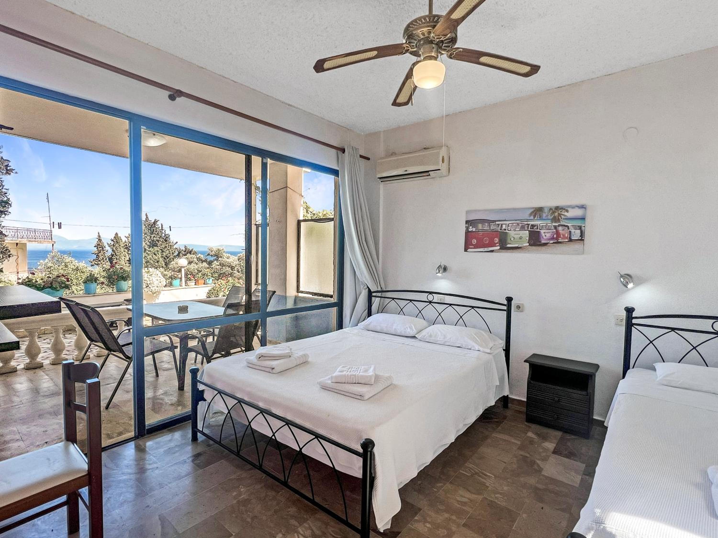 Two-Bedroom Apartment with Sea View - Photo 1