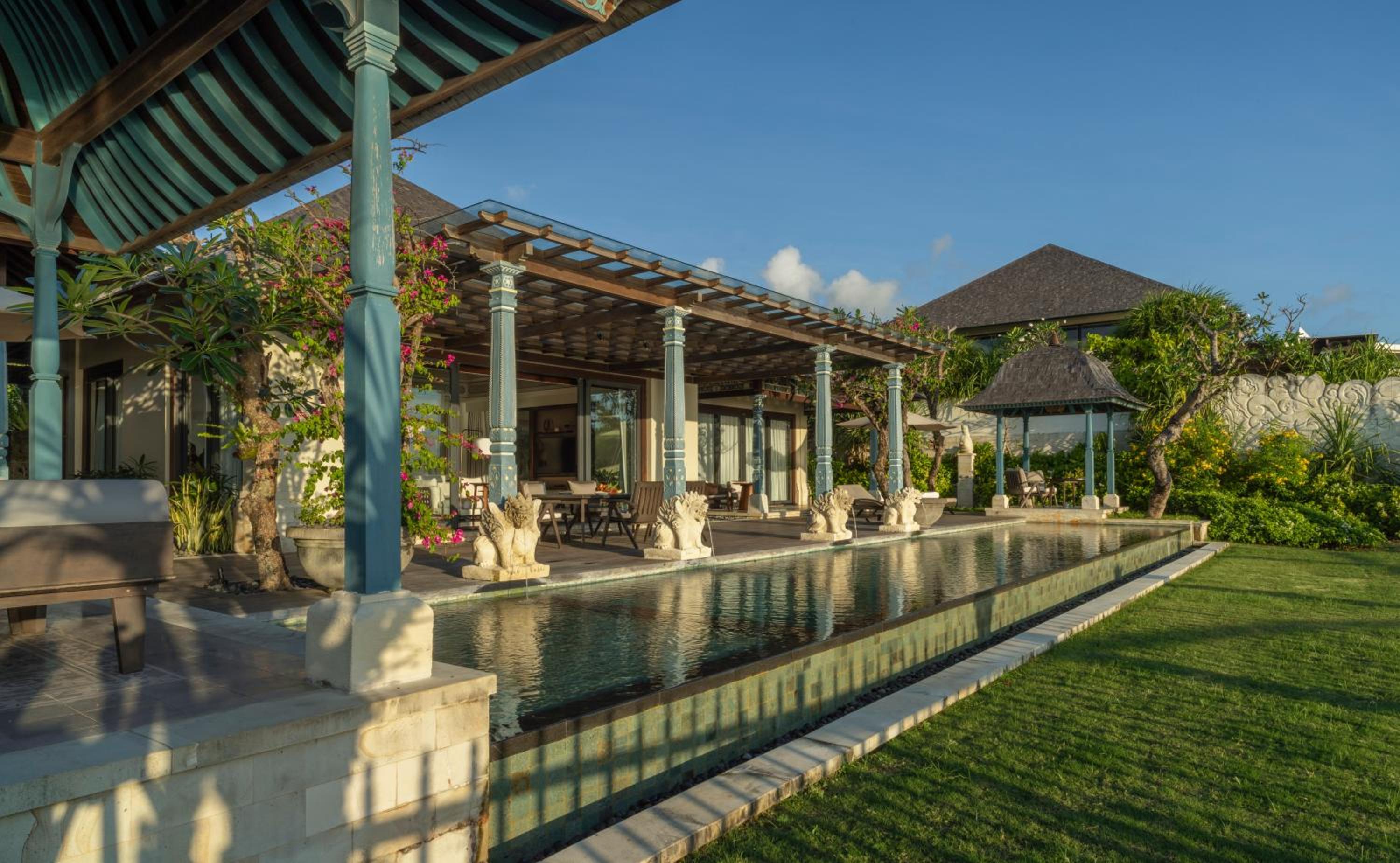 Two Bedroom Oceanfront Villa with Private Pool   - Complimentary airport transfers and dedicated butler service - Photo 10